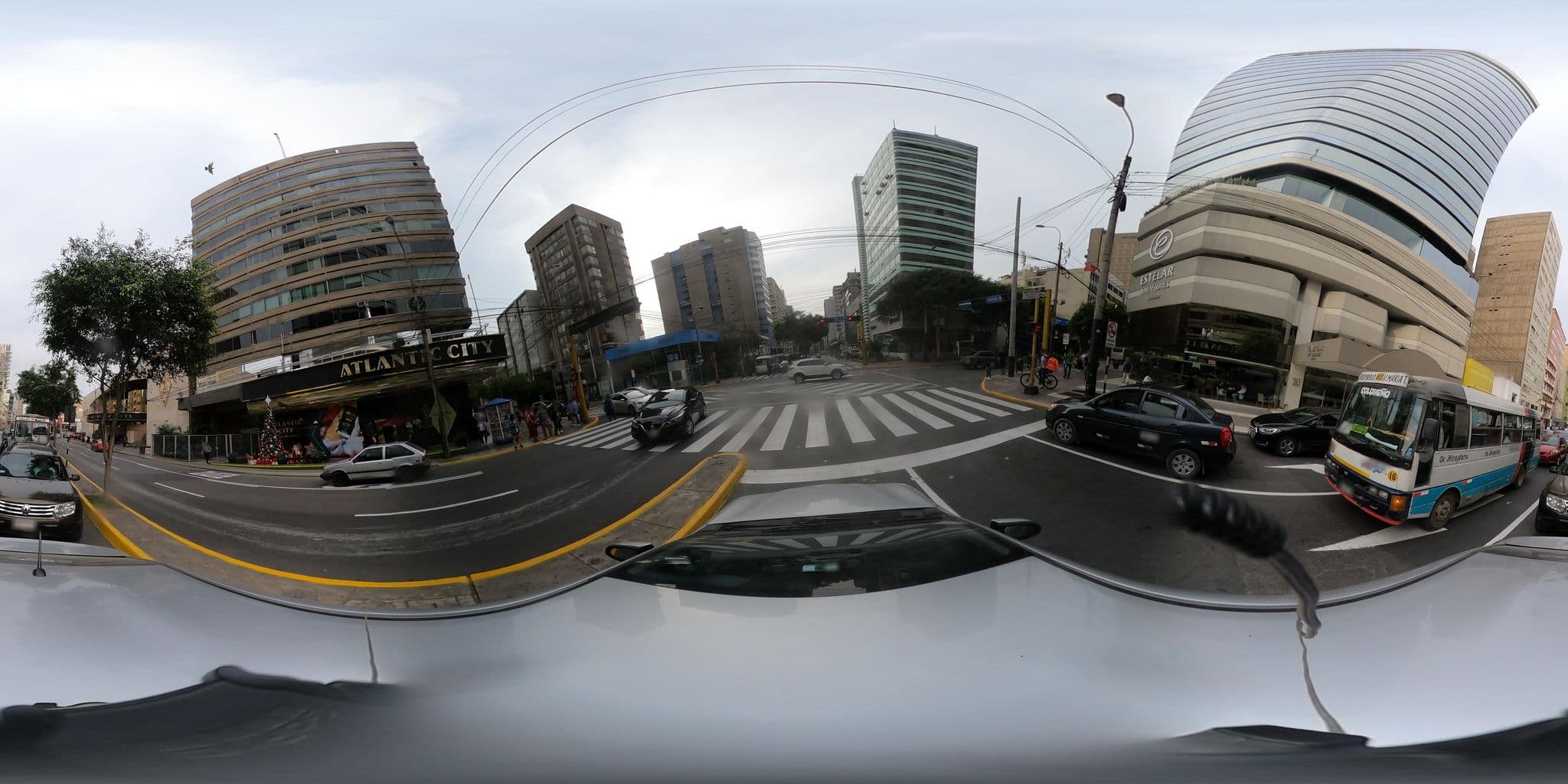 Street view near Piso 21, Miraflores — © kaart_2 (CC BY-SA · Mapillary)