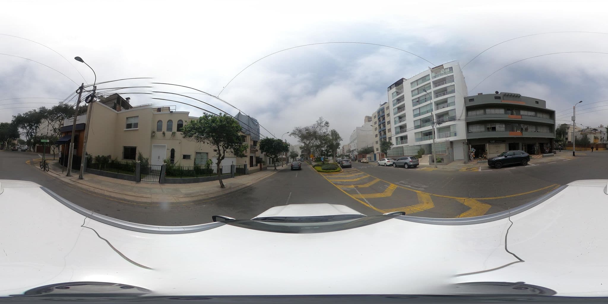 Street view near Lima Atelier Bed and Breakfast, Miraflores — © kaart_360 (CC BY-SA · Mapillary)