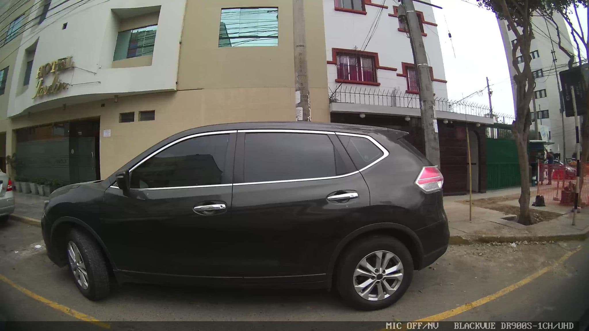 Street view near Hotel Lince, San Isidro — © kaartcam (CC BY-SA · Mapillary)