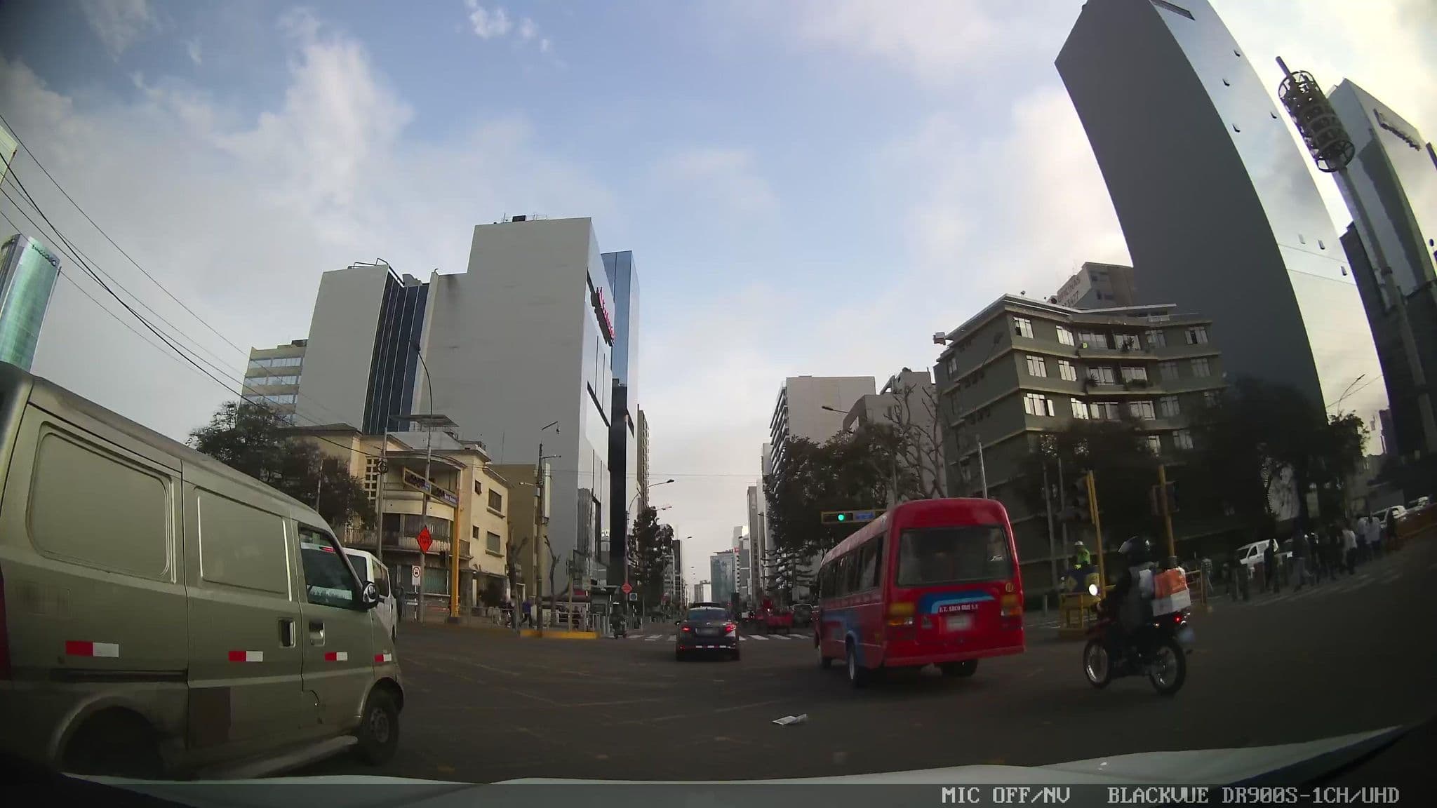 Street view near Garden Hotel, San Isidro — © kaart_3 (CC BY-SA · Mapillary)