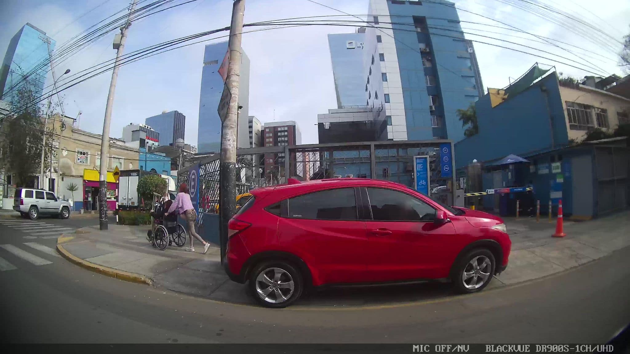 Street view near Hostal Residencial Lia, San Isidro — © kaart_1 (CC BY-SA · Mapillary)