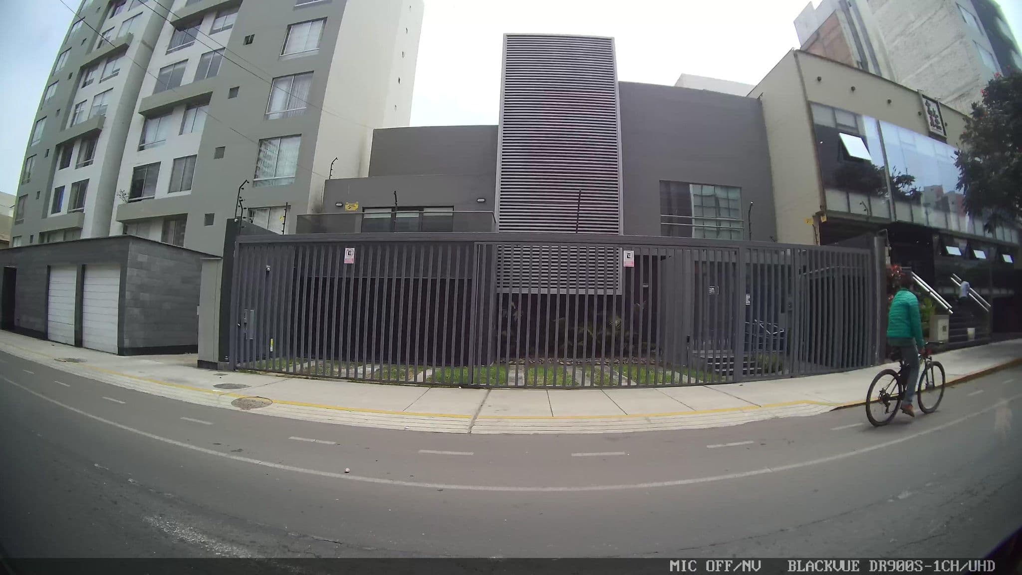 Street view near Hotel Britania Miraflores, Miraflores — © kaart_1 (CC BY-SA · Mapillary)