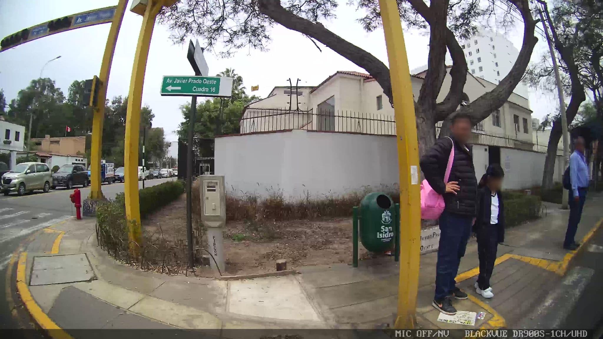 Street view near Casa Bella B & B, San Isidro — © kaartcam (CC BY-SA · Mapillary)
