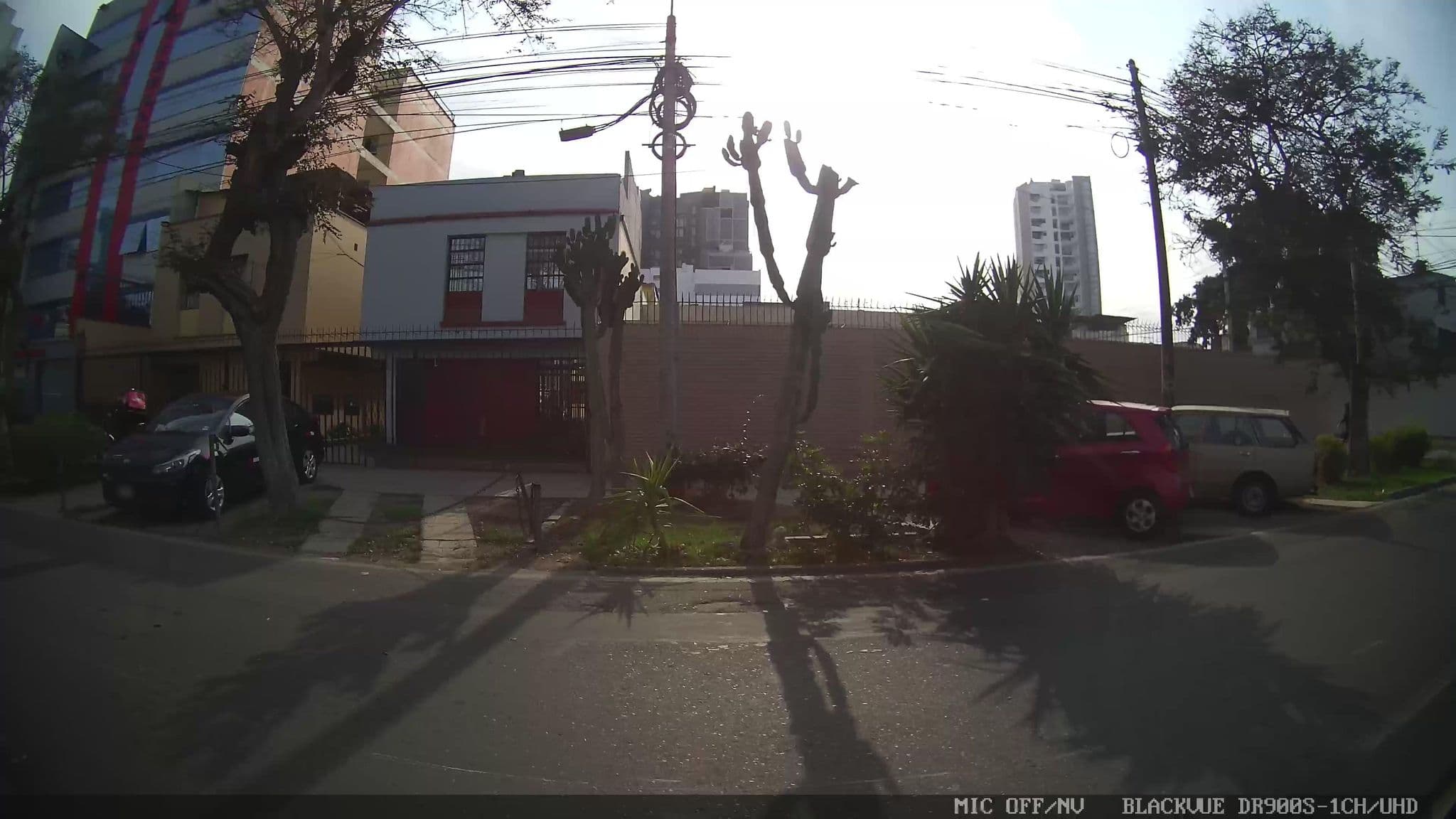 Street view near Hotel Estrella, San Isidro — © kaartcam (CC BY-SA · Mapillary)