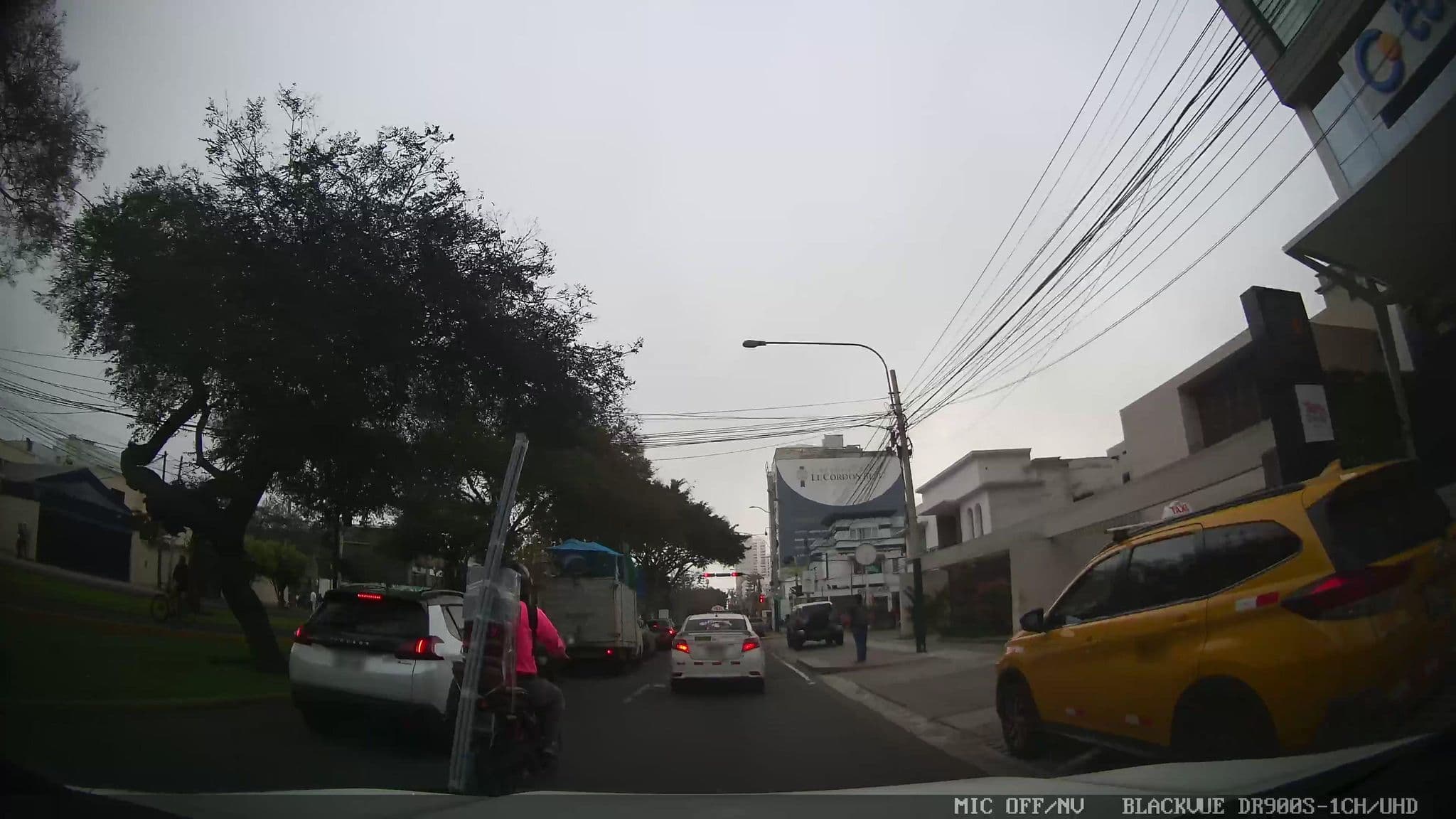 Street view near Piscina Wyndham, San Isidro — © kaart_3 (CC BY-SA · Mapillary)