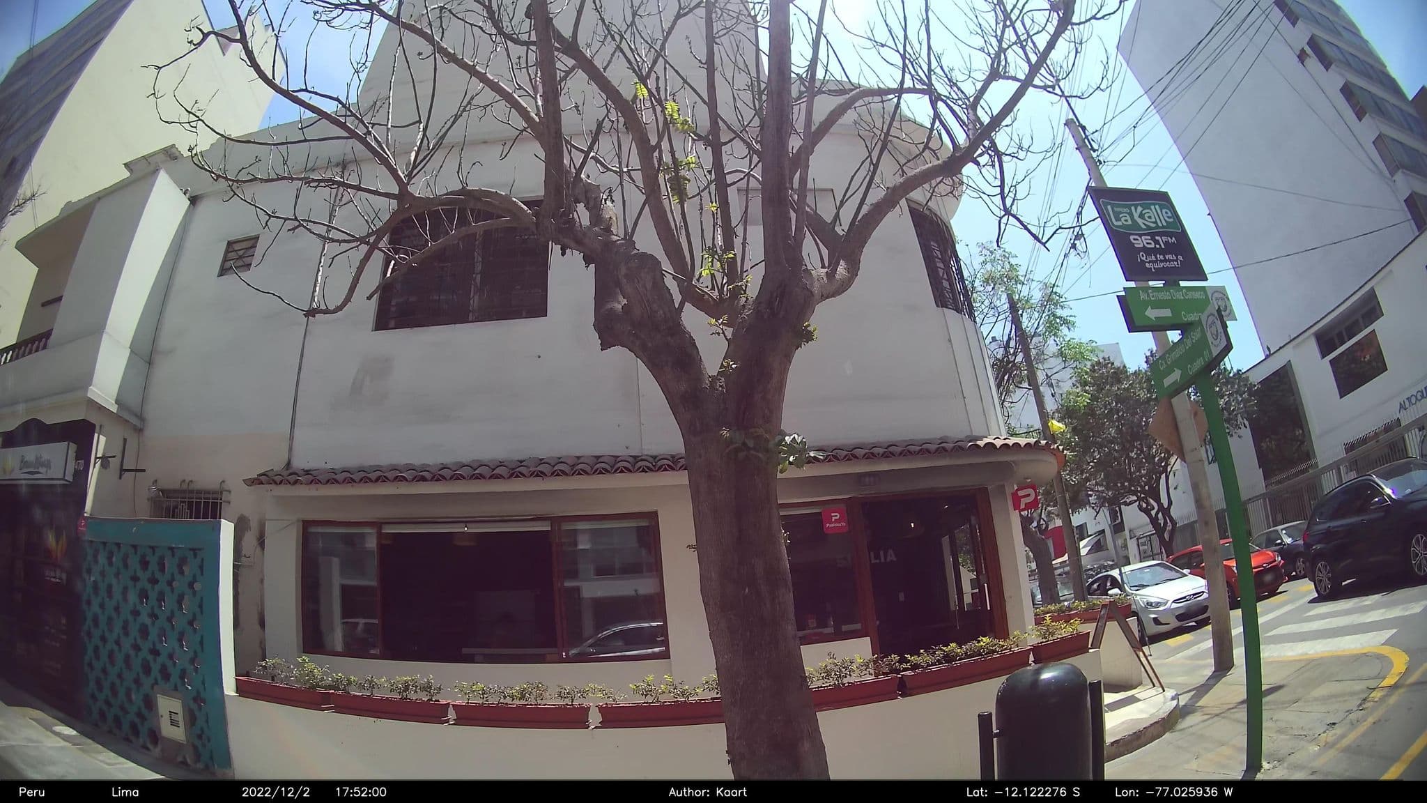 Street view near Suite Service Apart Hotel, Miraflores — © kaart_2 (CC BY-SA · Mapillary)