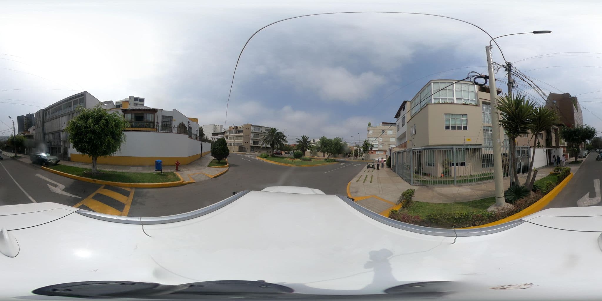 Street view near Santa Rosa de Quives Hotel, Miraflores — © kaart_360 (CC BY-SA · Mapillary)