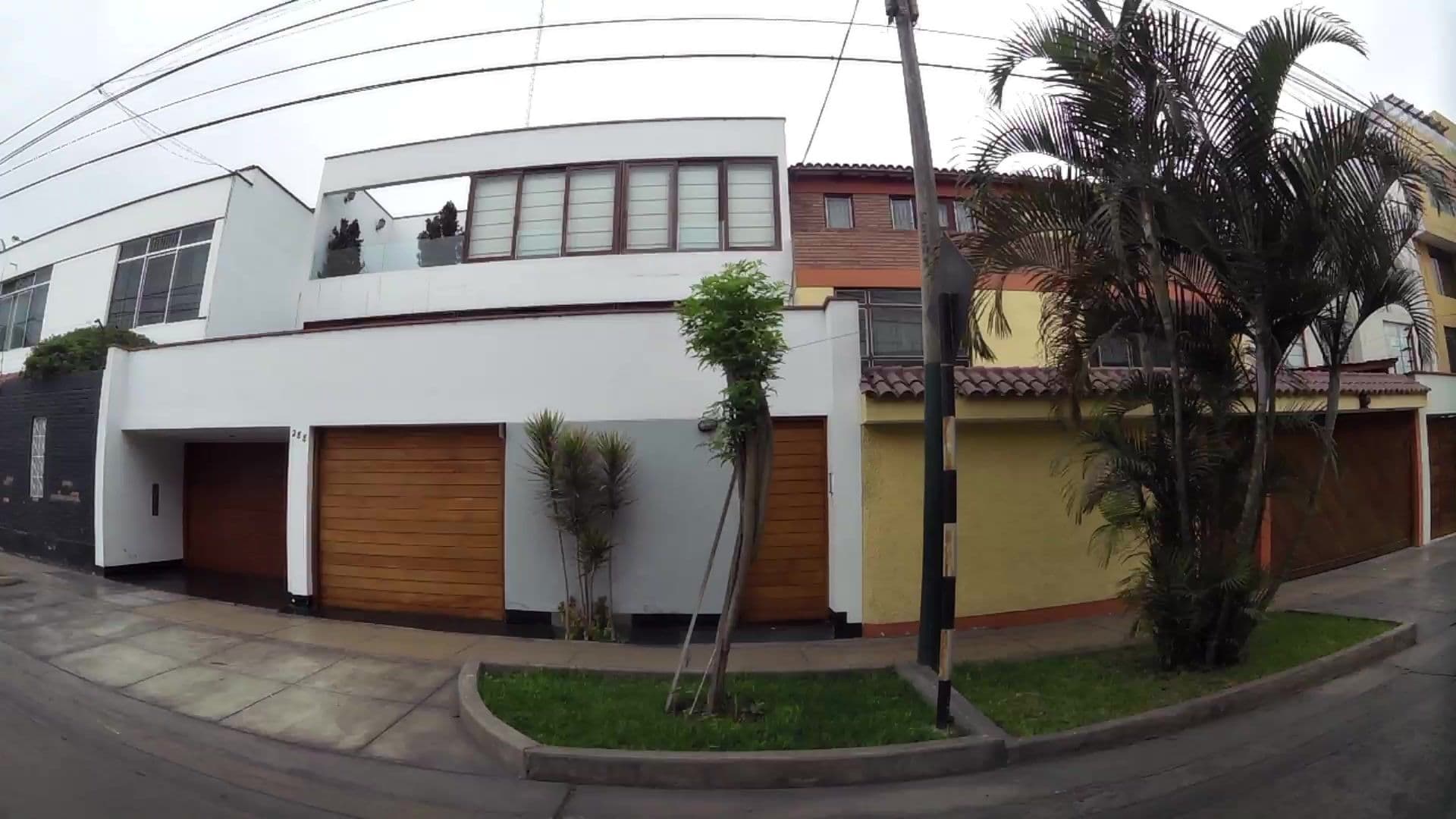 Street view near Señor de La Van, Santiago de Surco — © kaartcam (CC BY-SA · Mapillary)