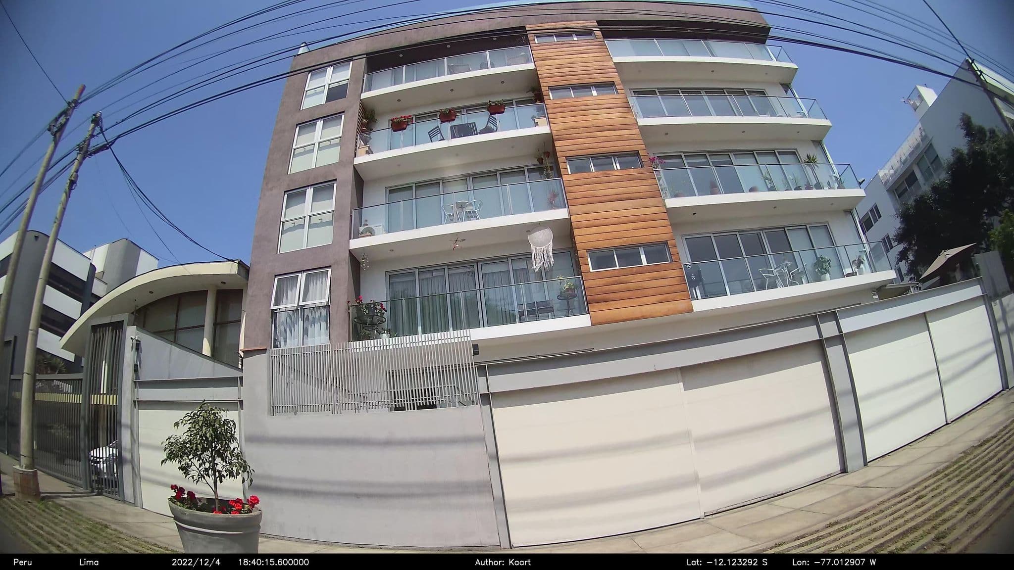 Street view near Villa Ponciana Boutique Hotel, Santiago de Surco — © kaart_2 (CC BY-SA · Mapillary)