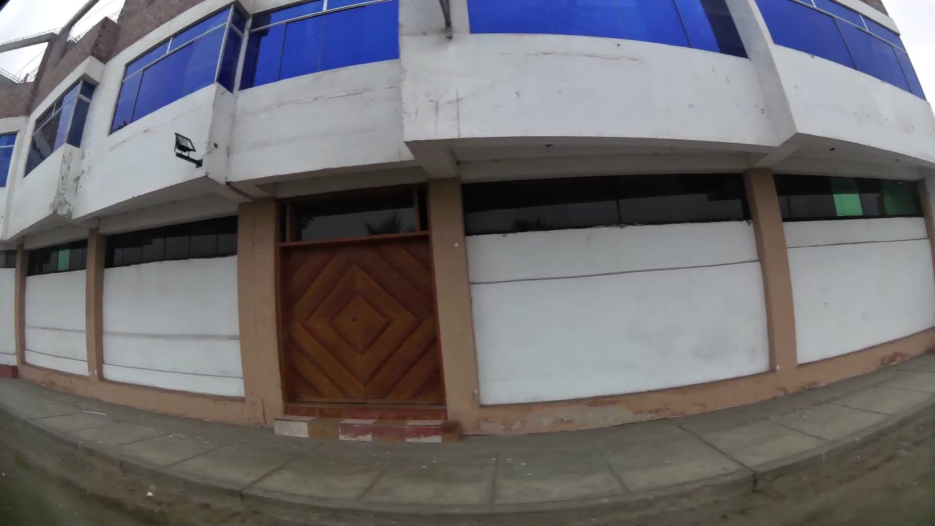 Street view near Hospedaje San Martín, Pisco — © kaartcam (CC BY-SA · Mapillary)