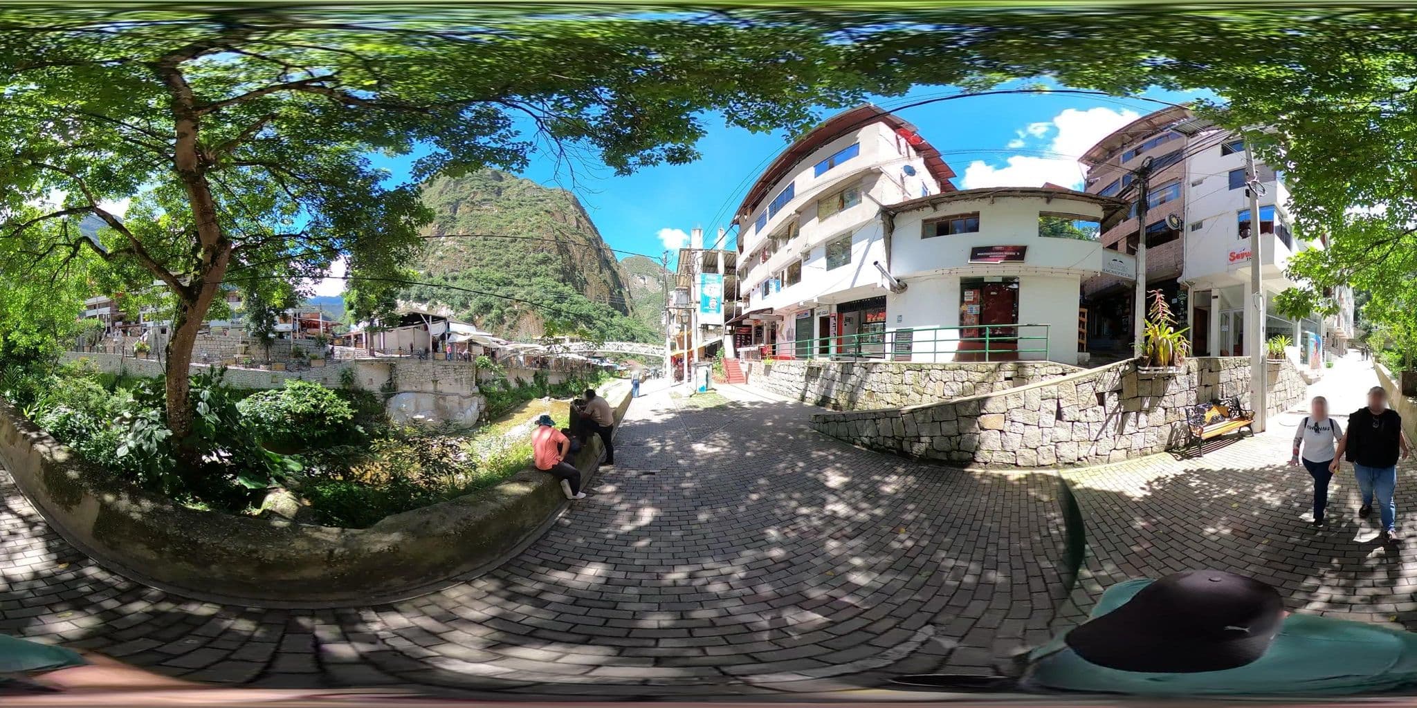 Street view near Hotel Inca House, Machupicchu — © jaderbavaresco (CC BY-SA · Mapillary)