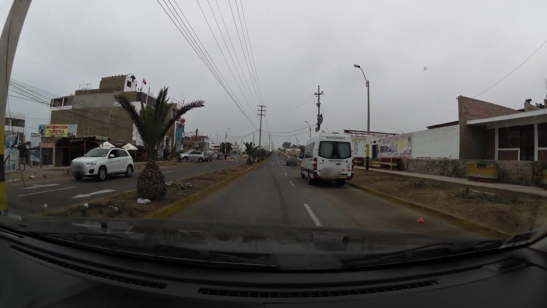 Street view near Hotel Ballestas, Paracas — © kaartcam (CC BY-SA · Mapillary)