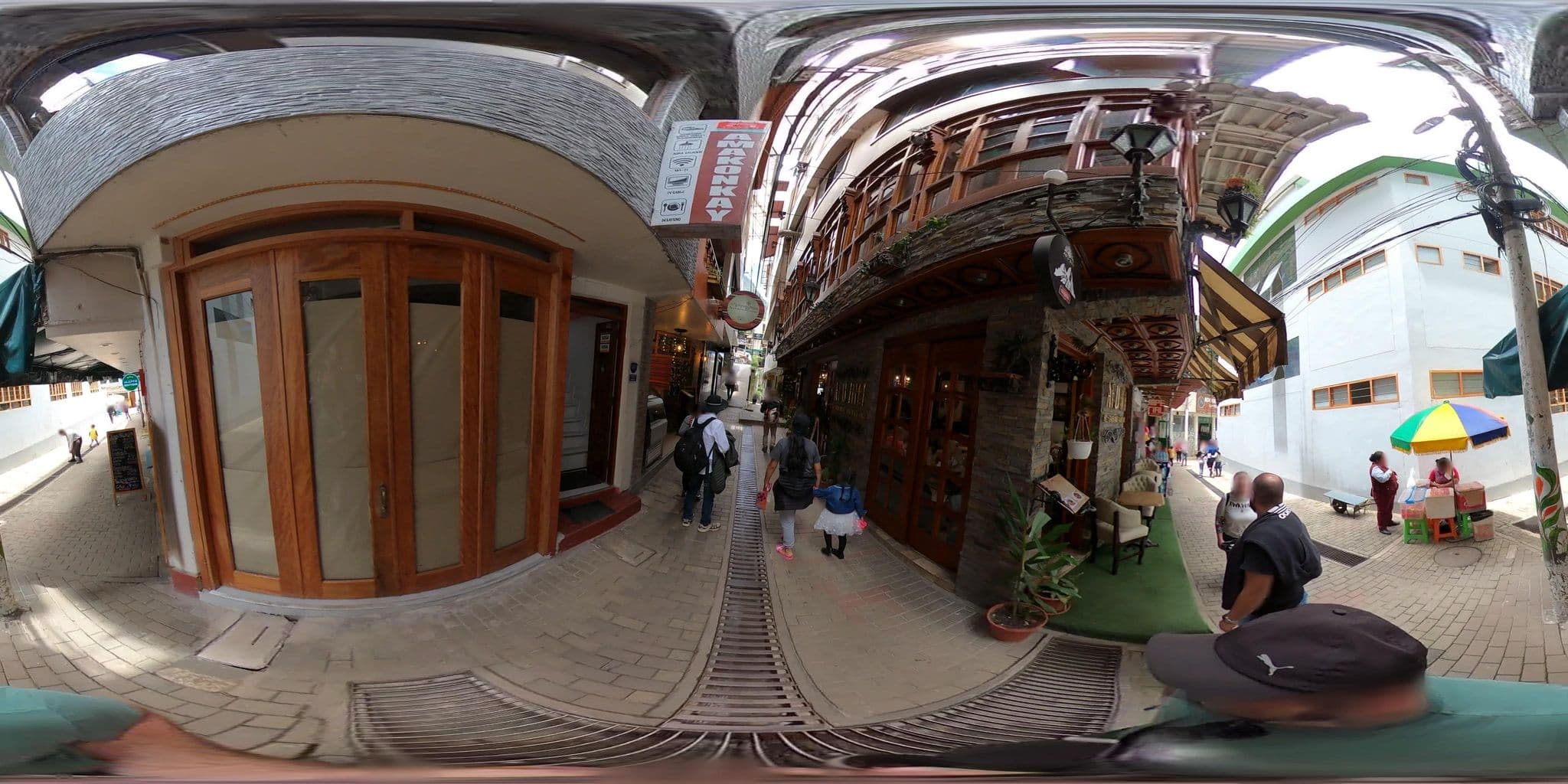 Street view near Palace Inn, Machupicchu — © jaderbavaresco (CC BY-SA · Mapillary)