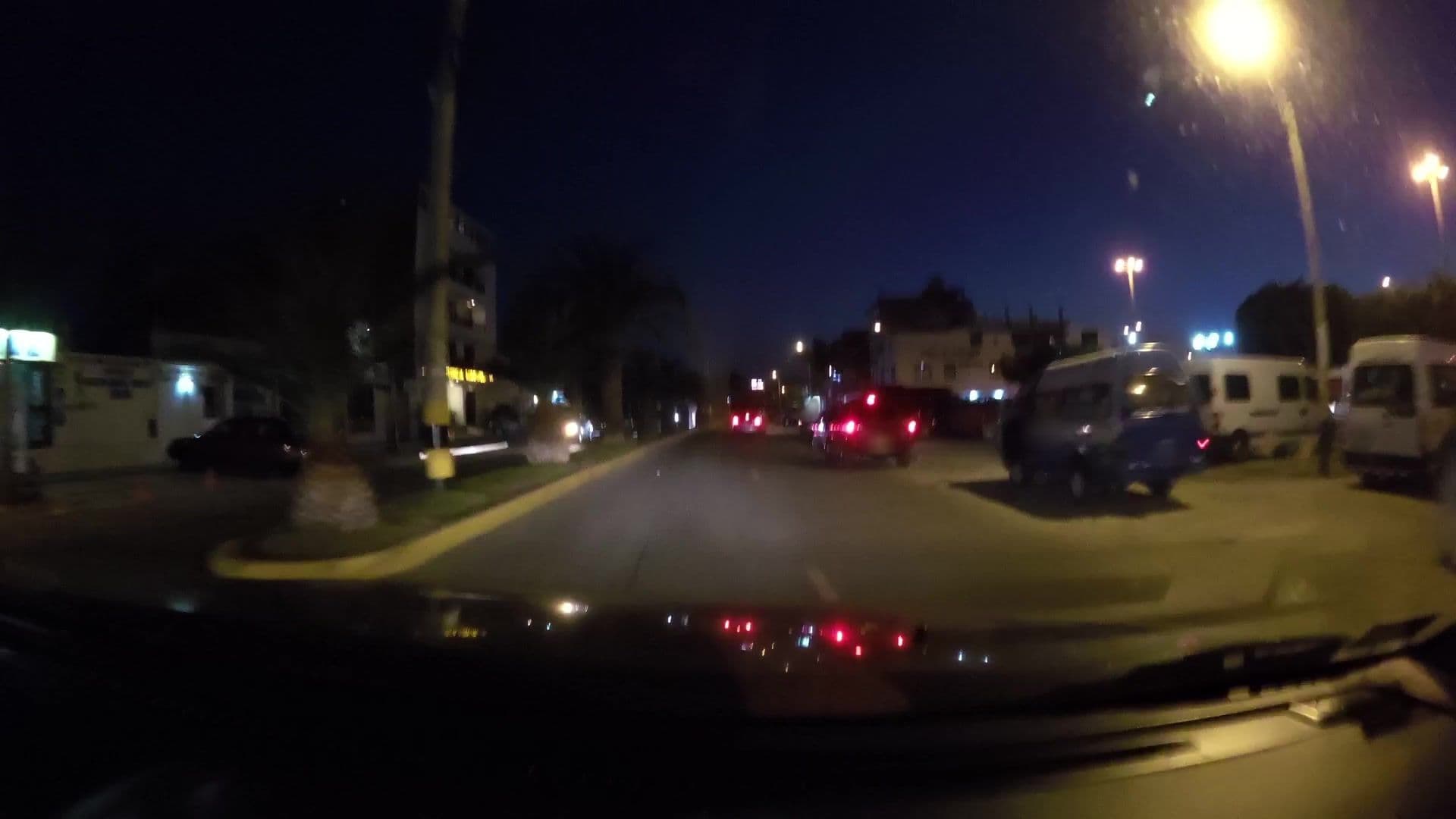 Street view near El Frayle, Paracas — © kaartcam (CC BY-SA · Mapillary)