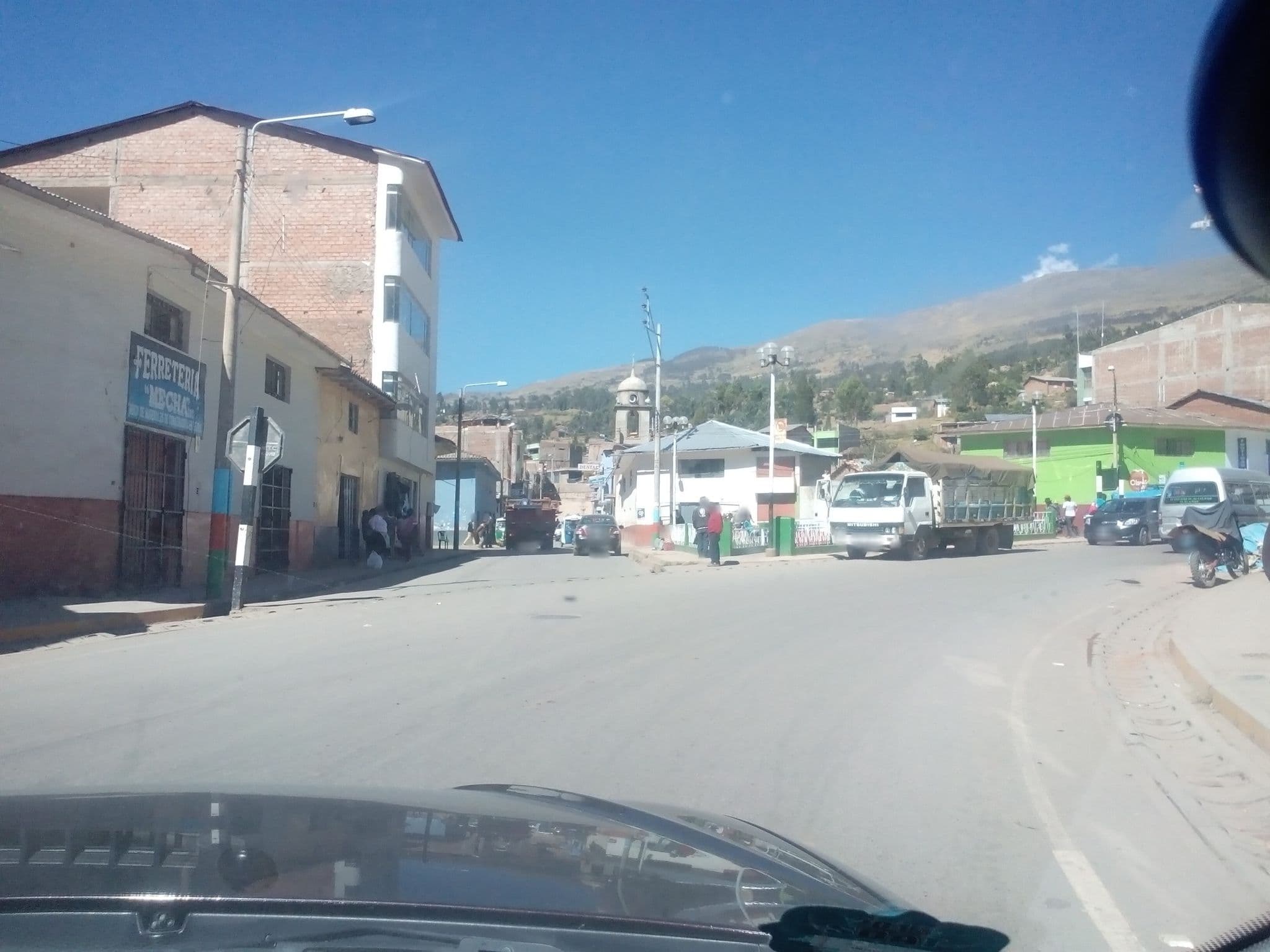 Street view near Hotel Quispe, Talavera — © derfred (CC BY-SA · Mapillary)