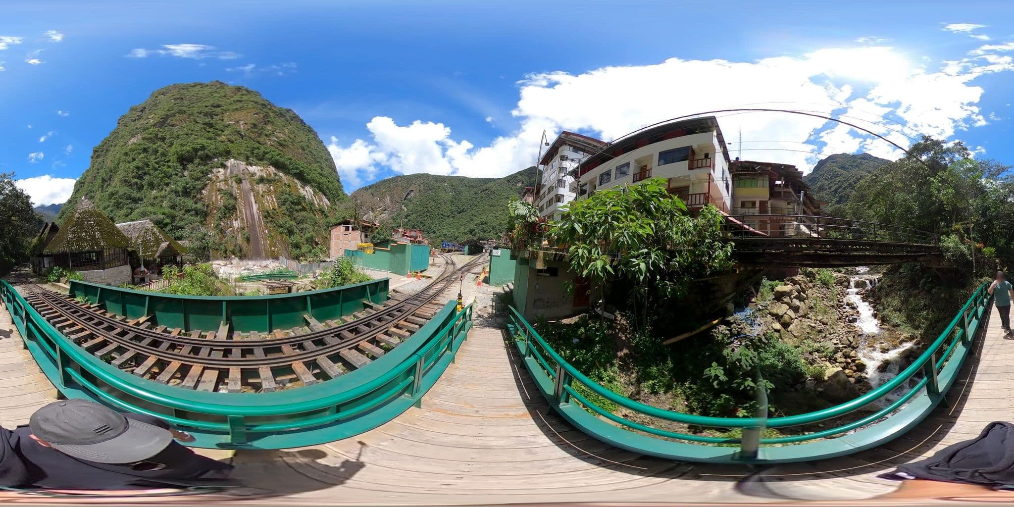 Street view near Andina Luxury, Machupicchu — © jaderbavaresco (CC BY-SA · Mapillary)