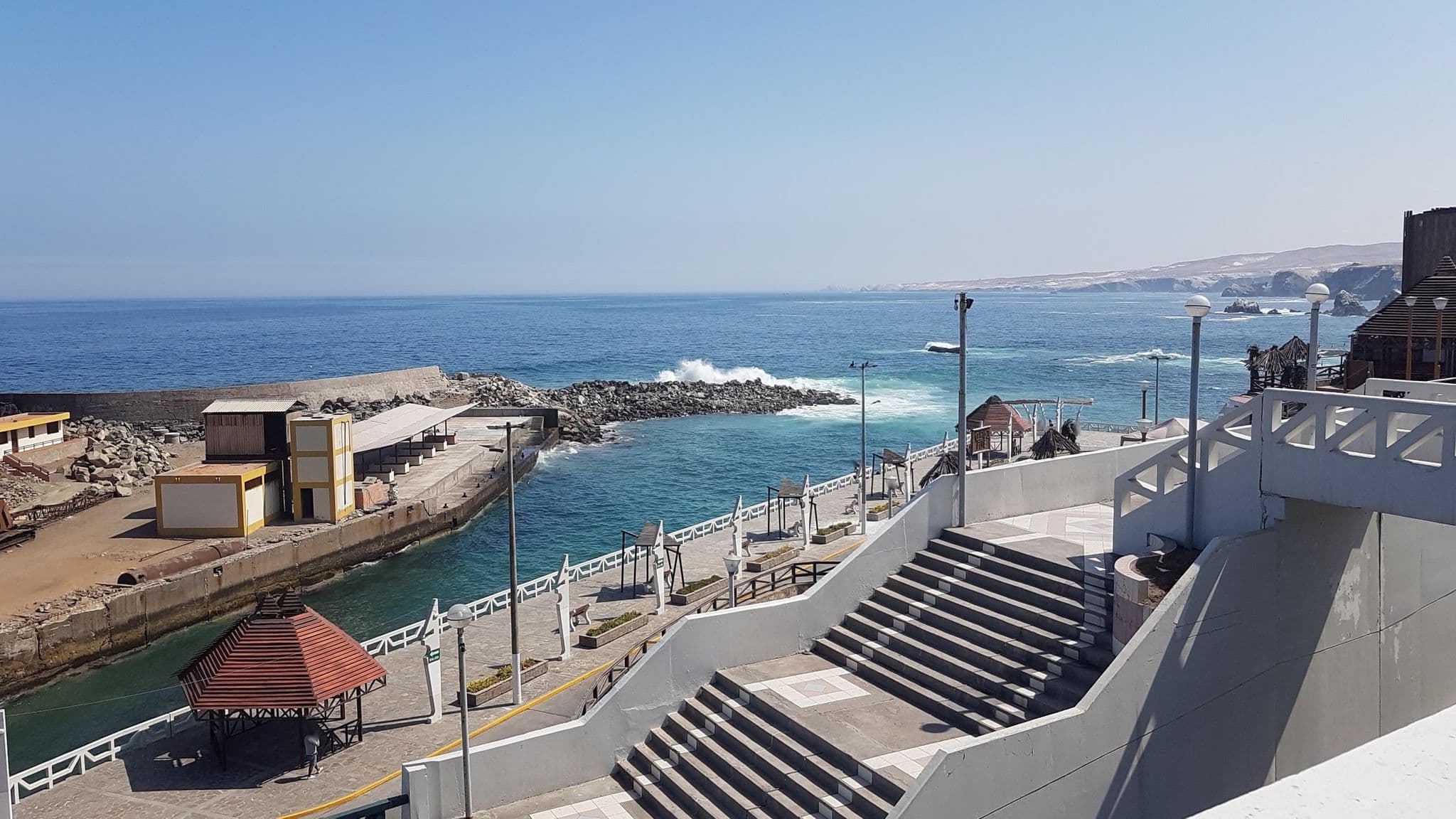 Street view near Hotel Plaza Mollendo, Mollendo — © RogerRicardoP (CC BY-SA · Mapillary)