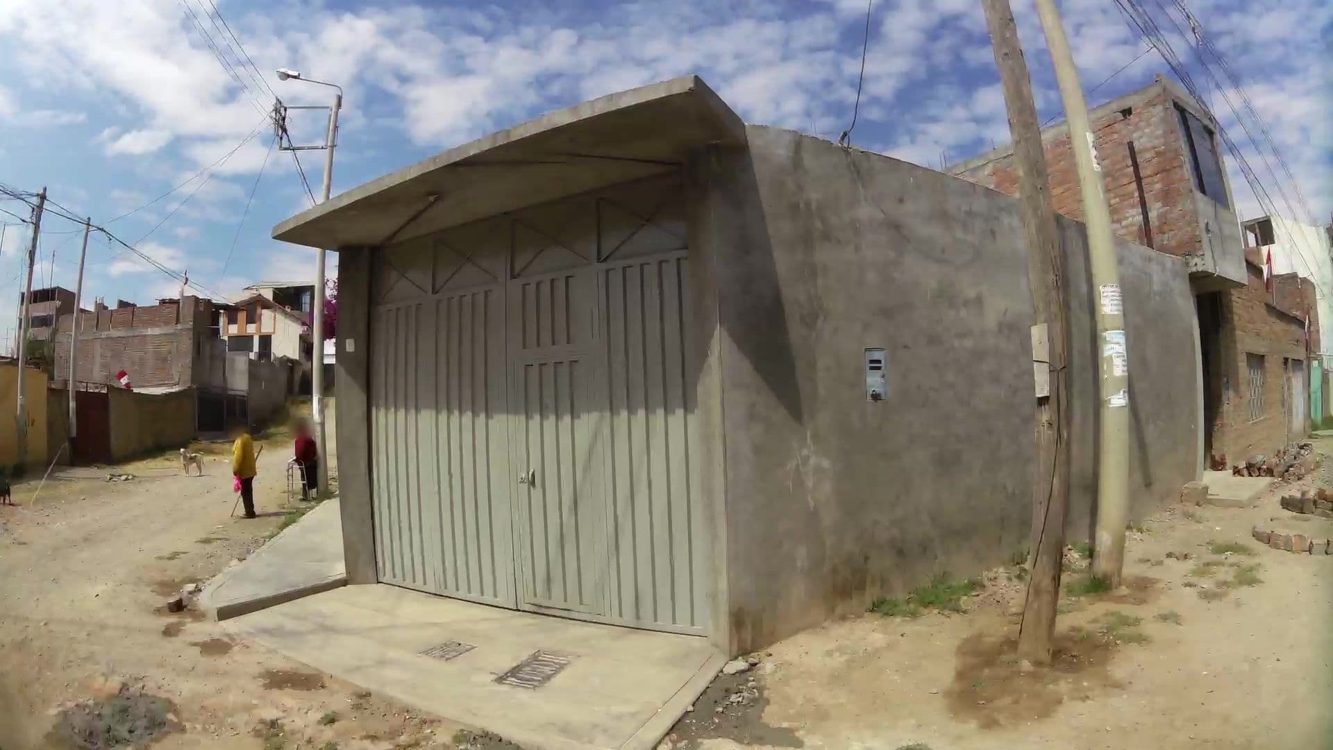 Street view near Huancayo Hotel, Huancayo — © kaartcam (CC BY-SA · Mapillary)