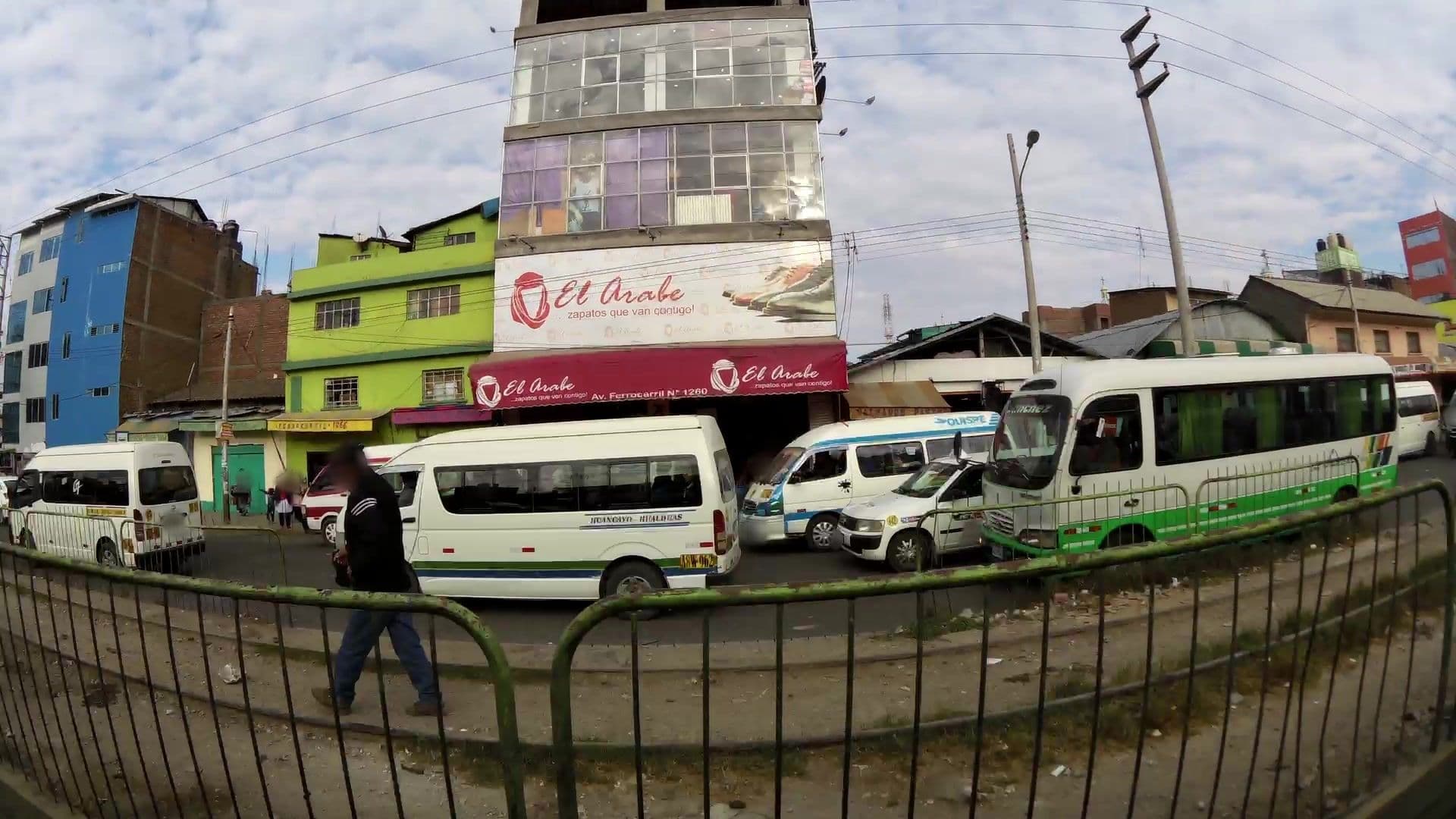 Street view near Hospedaje Flores, Huancayo — © kaartcam (CC BY-SA · Mapillary)