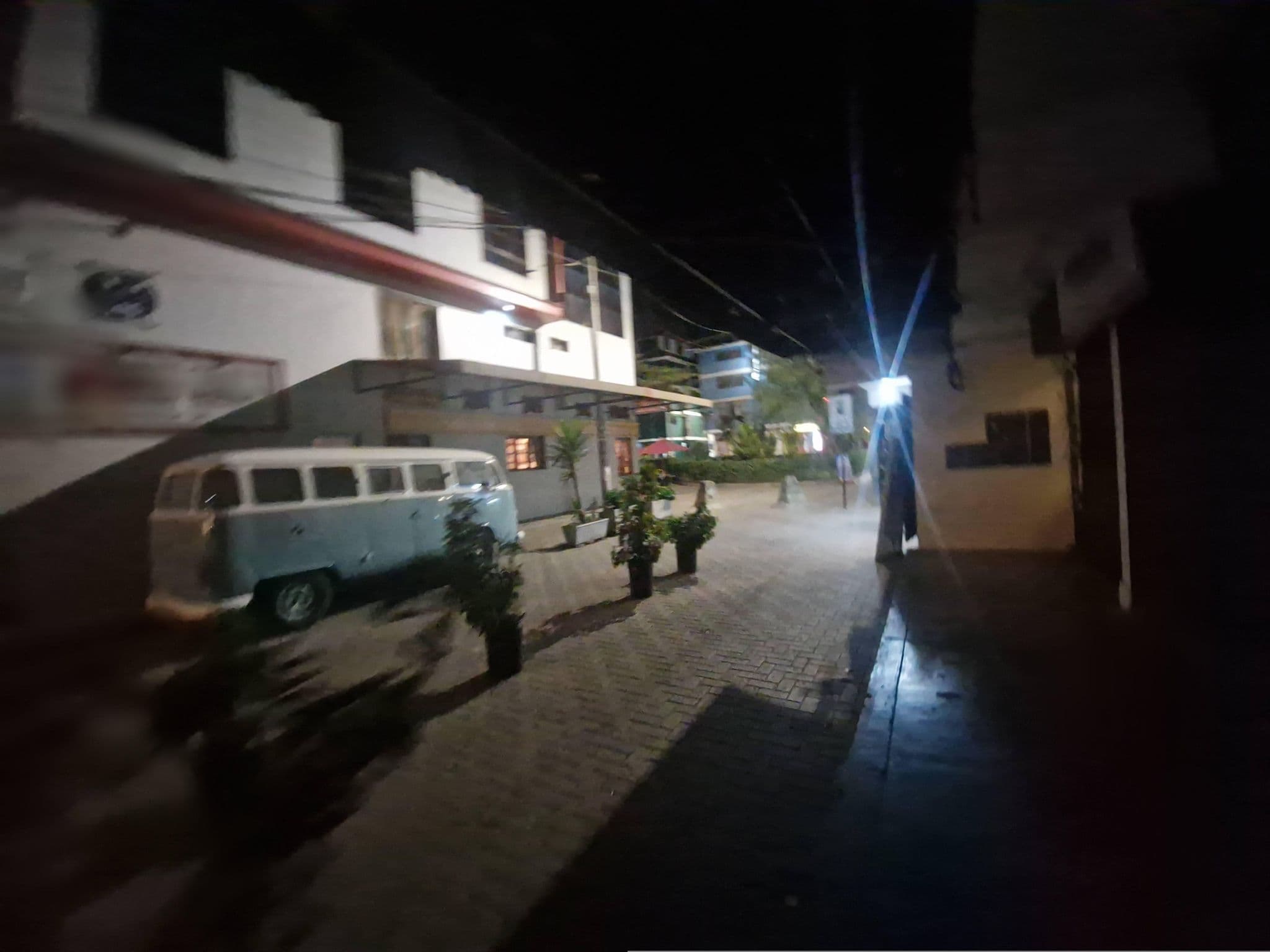 Street view near Lost and Found Hostels - Huaraz, Huaraz — © CorraleH (CC BY-SA · Mapillary)