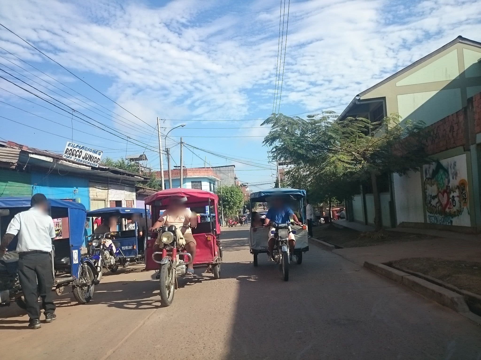 Street view near Hotel Petitas Inn ☆☆☆, San Fernando — © sguinetti (CC BY-SA · Mapillary)