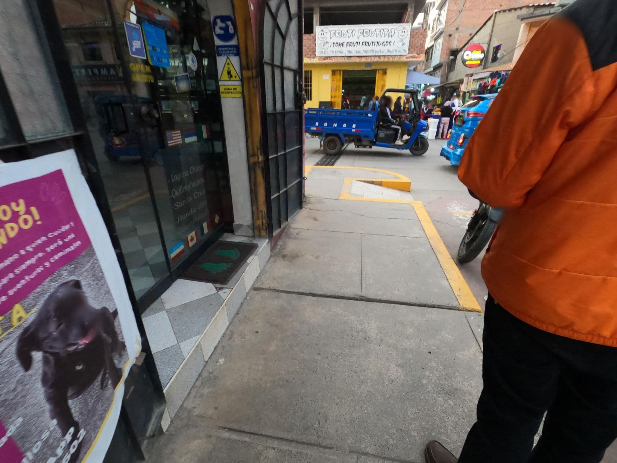 Street view near Hotel las alturas, Huaraz — © MuitoAlemdasFronteiras (CC BY-SA · Mapillary)