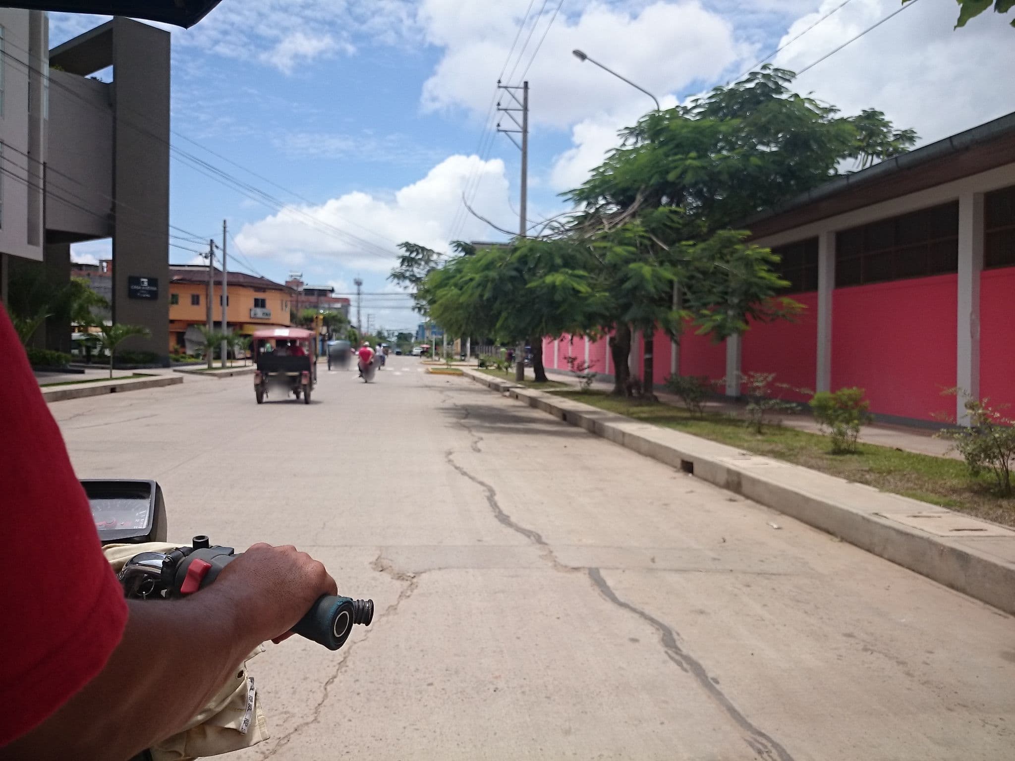 Street view near Casa Andina Select Pucallpa, San Fernando — © sguinetti (CC BY-SA · Mapillary)