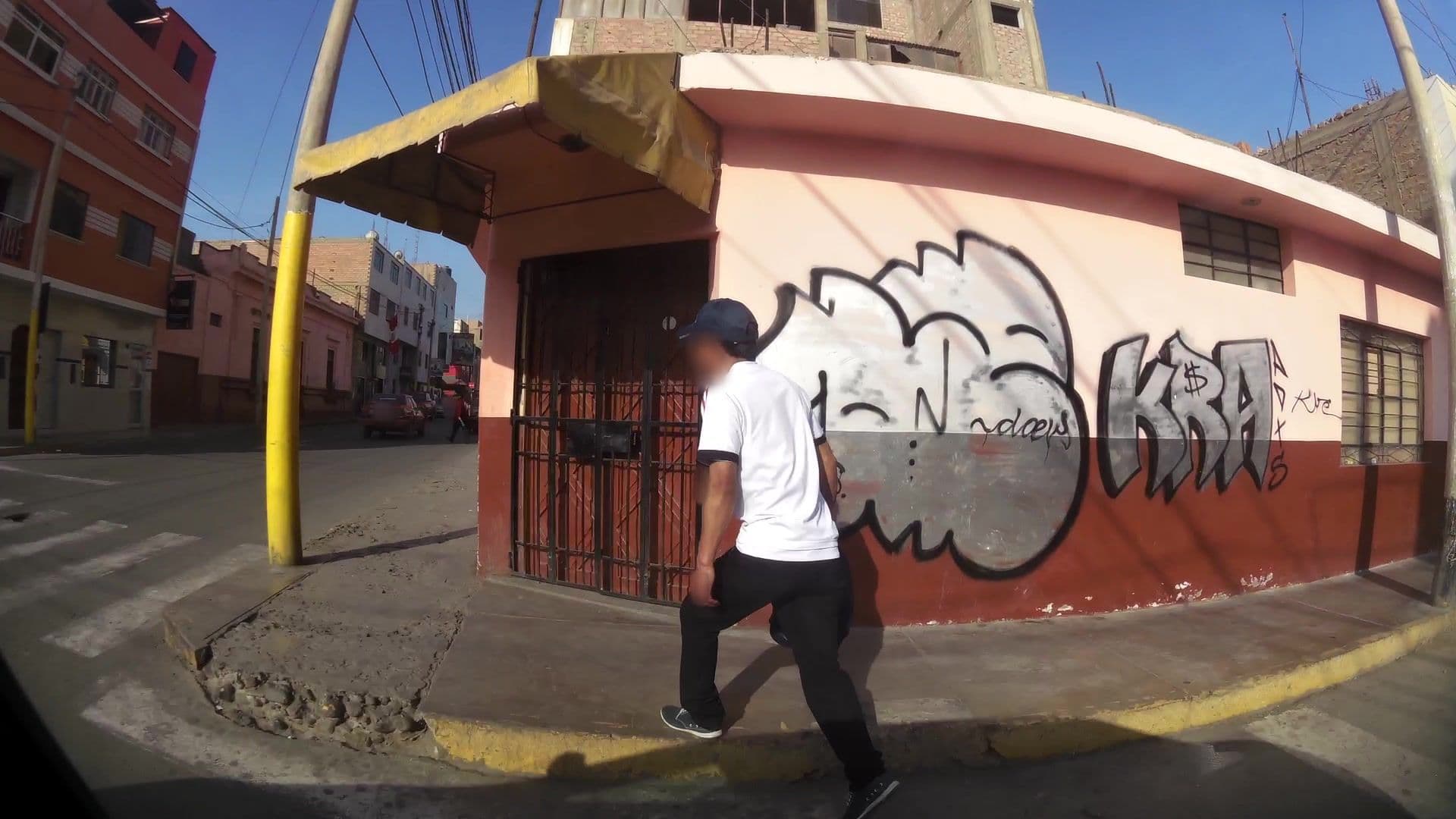 Street view near Hostal Bolivar, Huacho — © kaartcam (CC BY-SA · Mapillary)