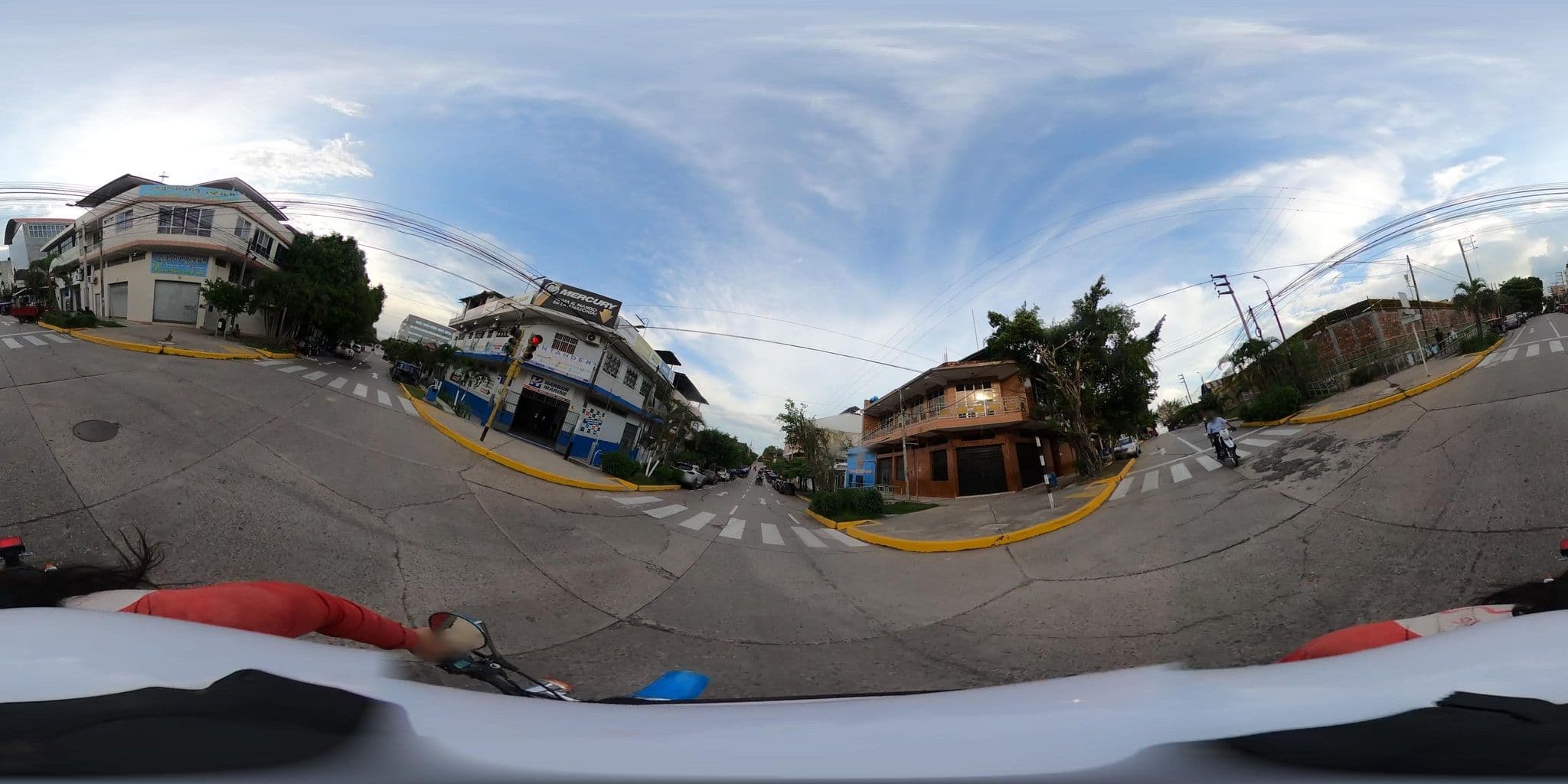 Street view near Hospedaje Tariri, San Fernando — © johnarupire (CC BY-SA · Mapillary)