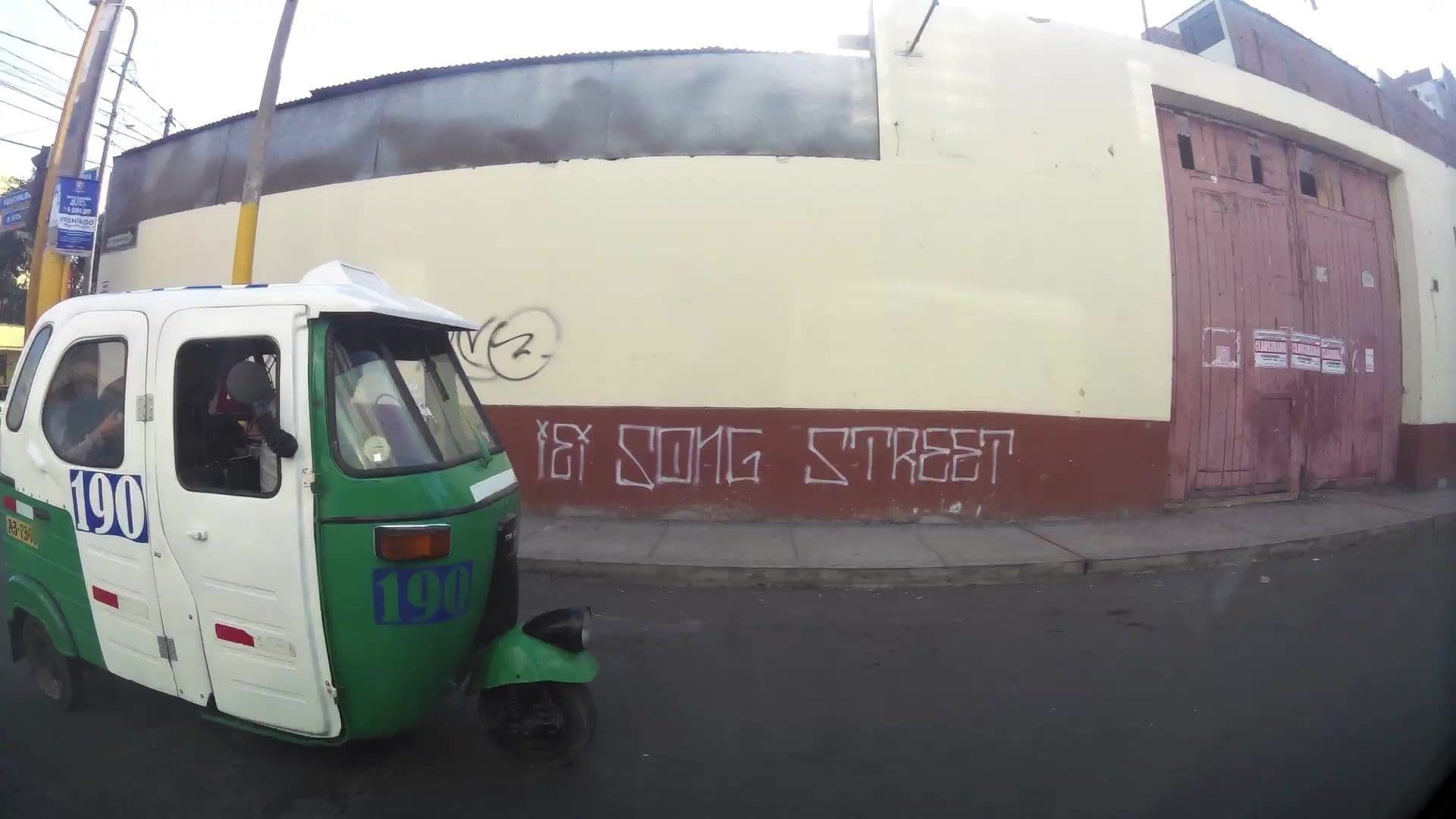 Street view near Hotel D'POLY, Huacho — © kaartcam (CC BY-SA · Mapillary)