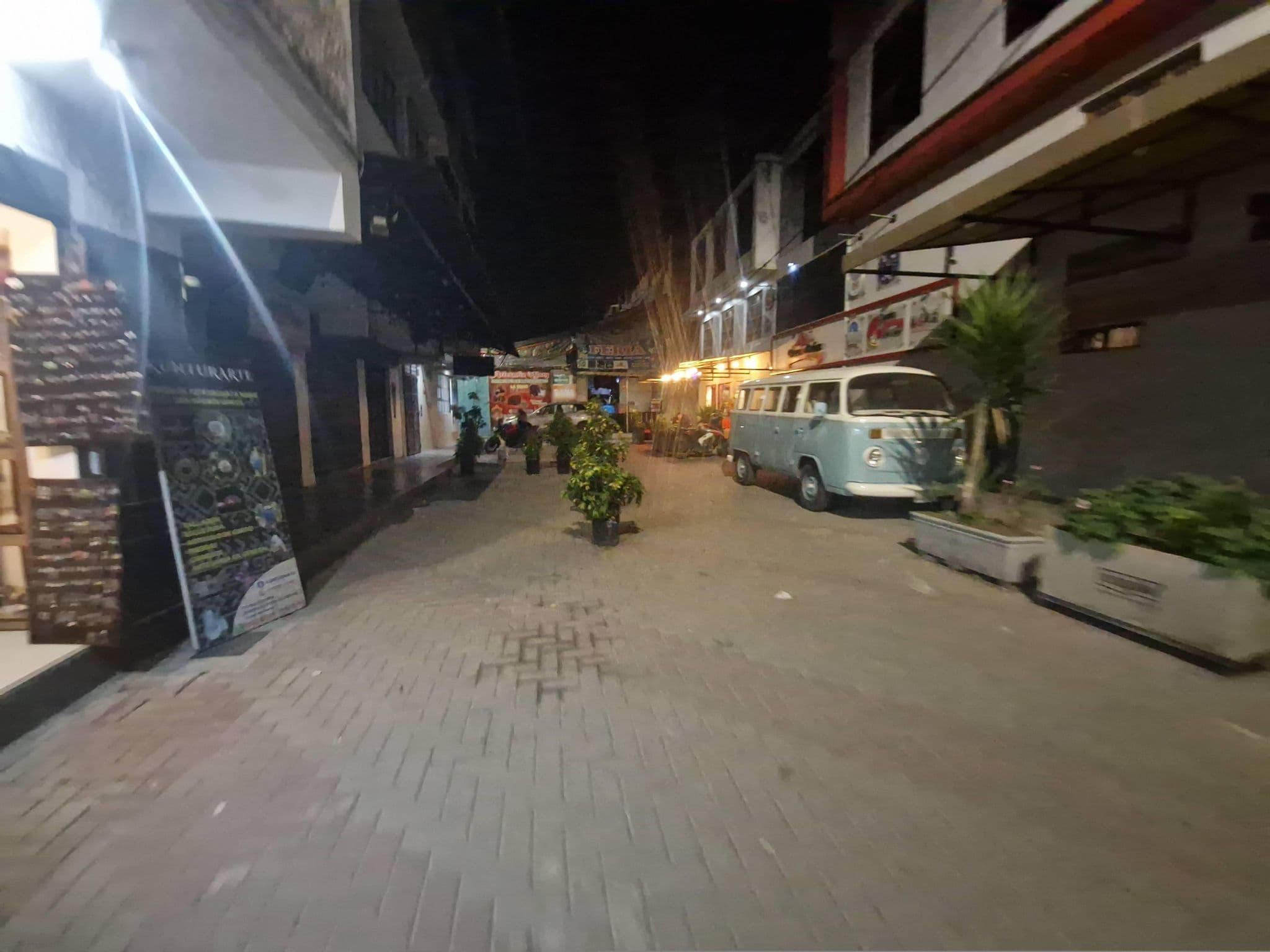 Street view near Campo Base, Huaraz — © CorraleH (CC BY-SA · Mapillary)