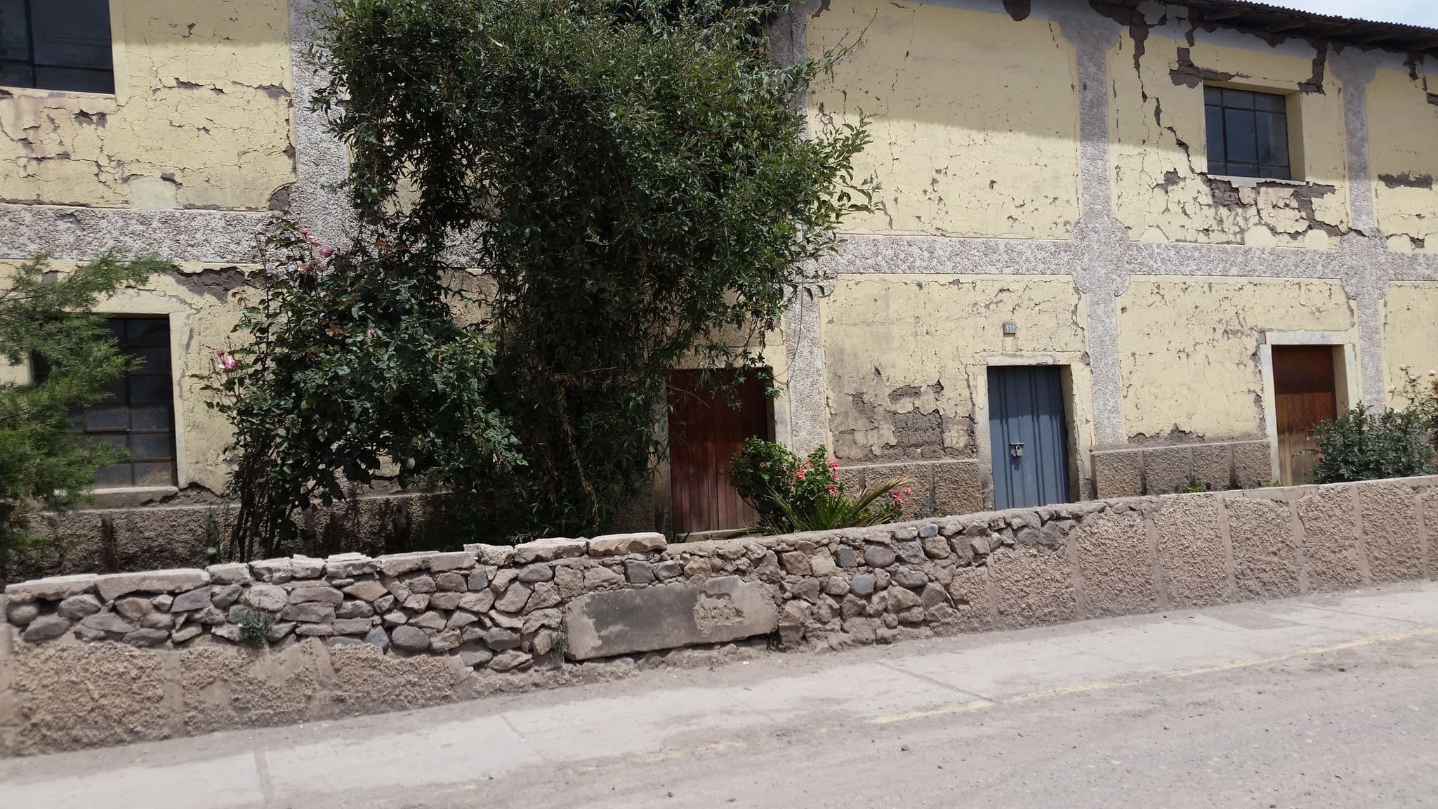 Street view near Hostal Sonko Killa, Chivay — © ejegg (CC BY-SA · Mapillary)
