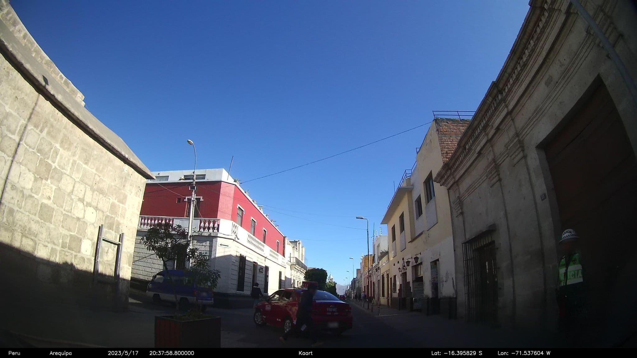 Street view near Evelday Killar Hostal, Arequipa — © kaart_2 (CC BY-SA · Mapillary)