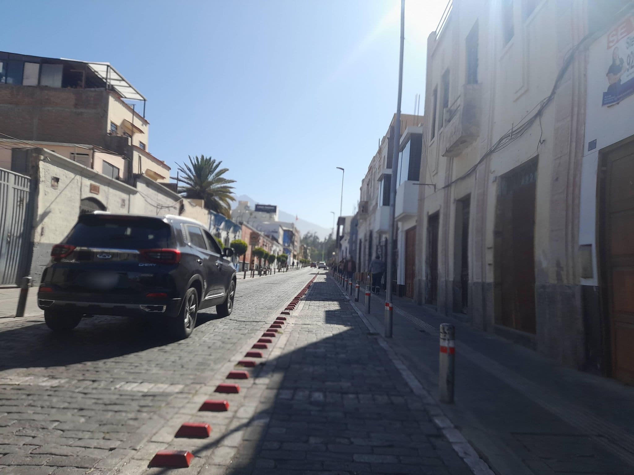 Street view near Hospedaje el Solar de Macarena, Arequipa — © EnBiciadoAQP1 (CC BY-SA · Mapillary)