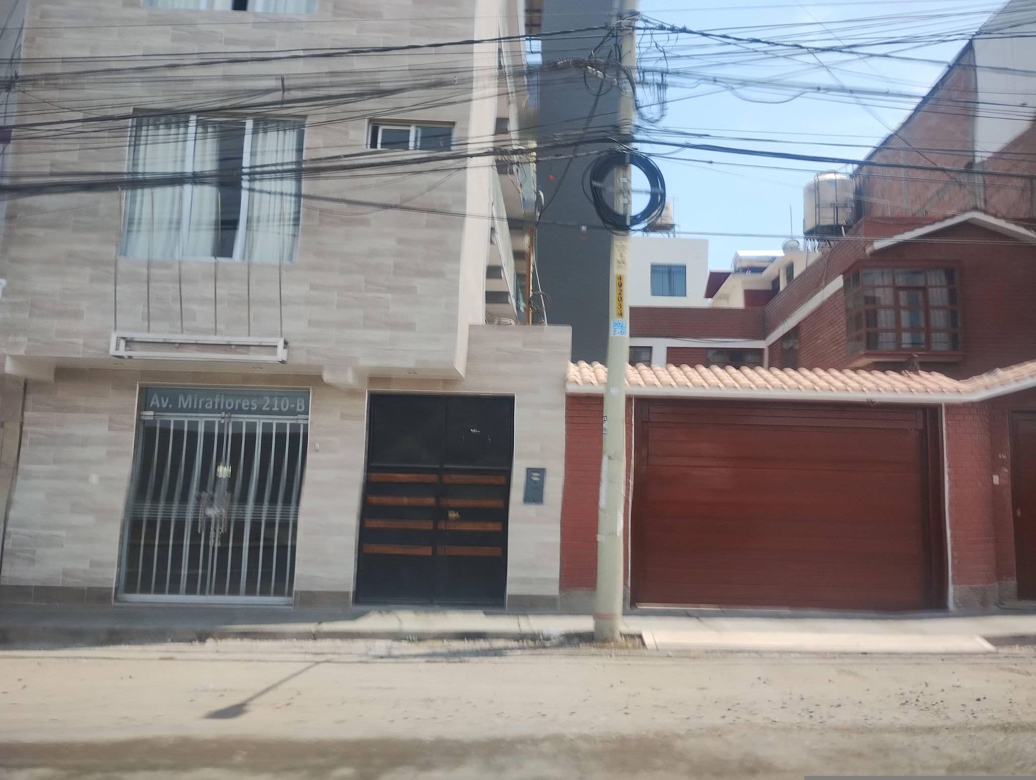 Street view near Casa Grande Inn, Tacna — © ggkratos55 (CC BY-SA · Mapillary)
