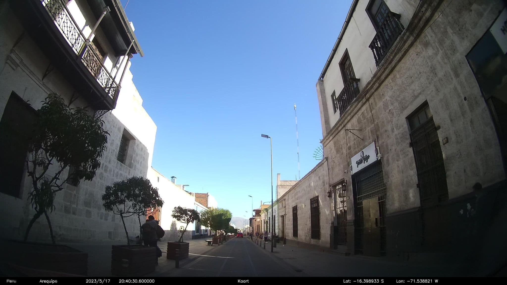 Street view near Hostal Bolognesi, Arequipa — © kaart_2 (CC BY-SA · Mapillary)