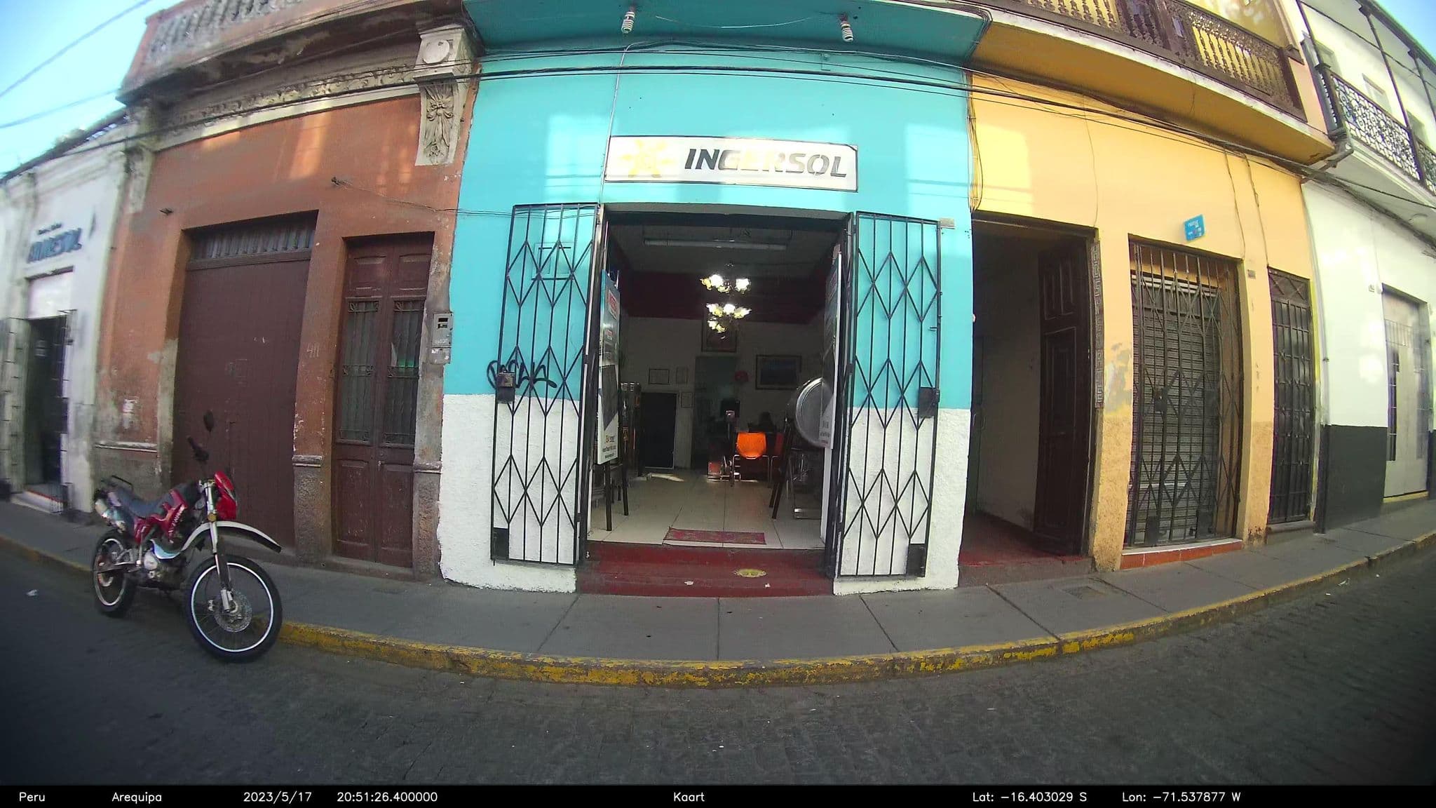 Street view near Hotel Casona Blanca, Arequipa — © kaart_2 (CC BY-SA · Mapillary)