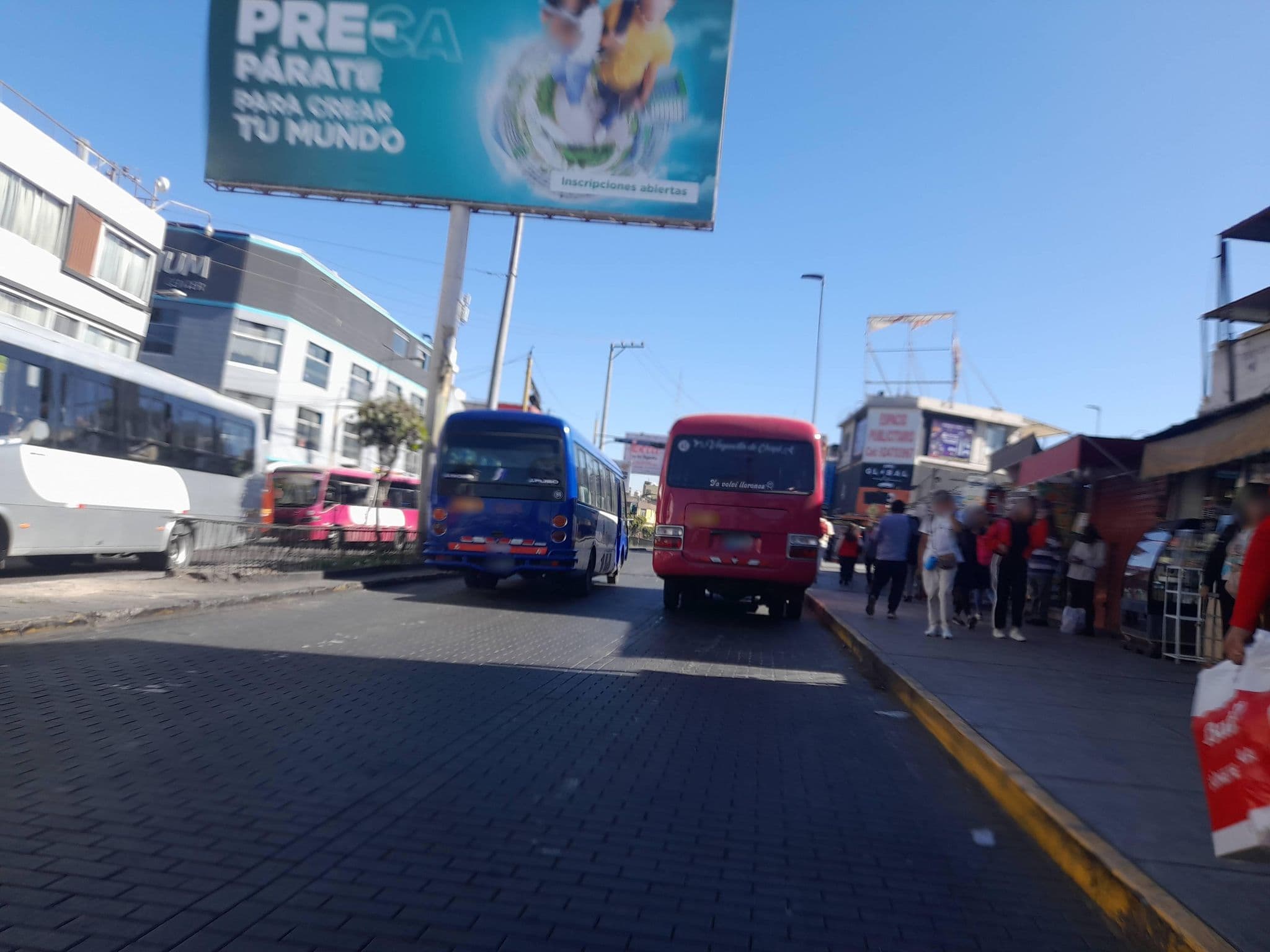 Street view near Hs. Tambo Viejo, Arequipa — © EnBiciadoAQP1 (CC BY-SA · Mapillary)