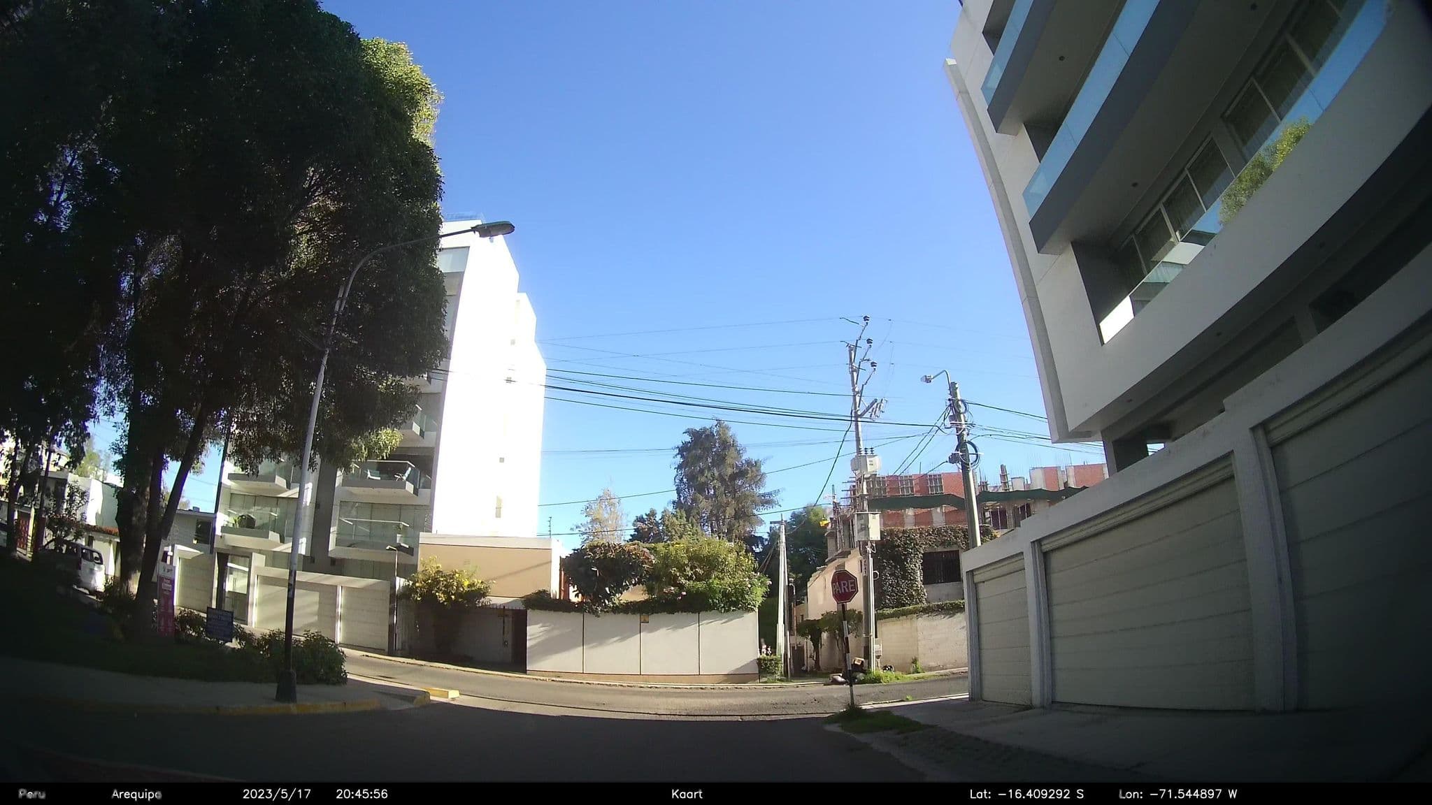 Street view near Hostal Residencial Vallecito Lodge, Arequipa — © kaart_2 (CC BY-SA · Mapillary)