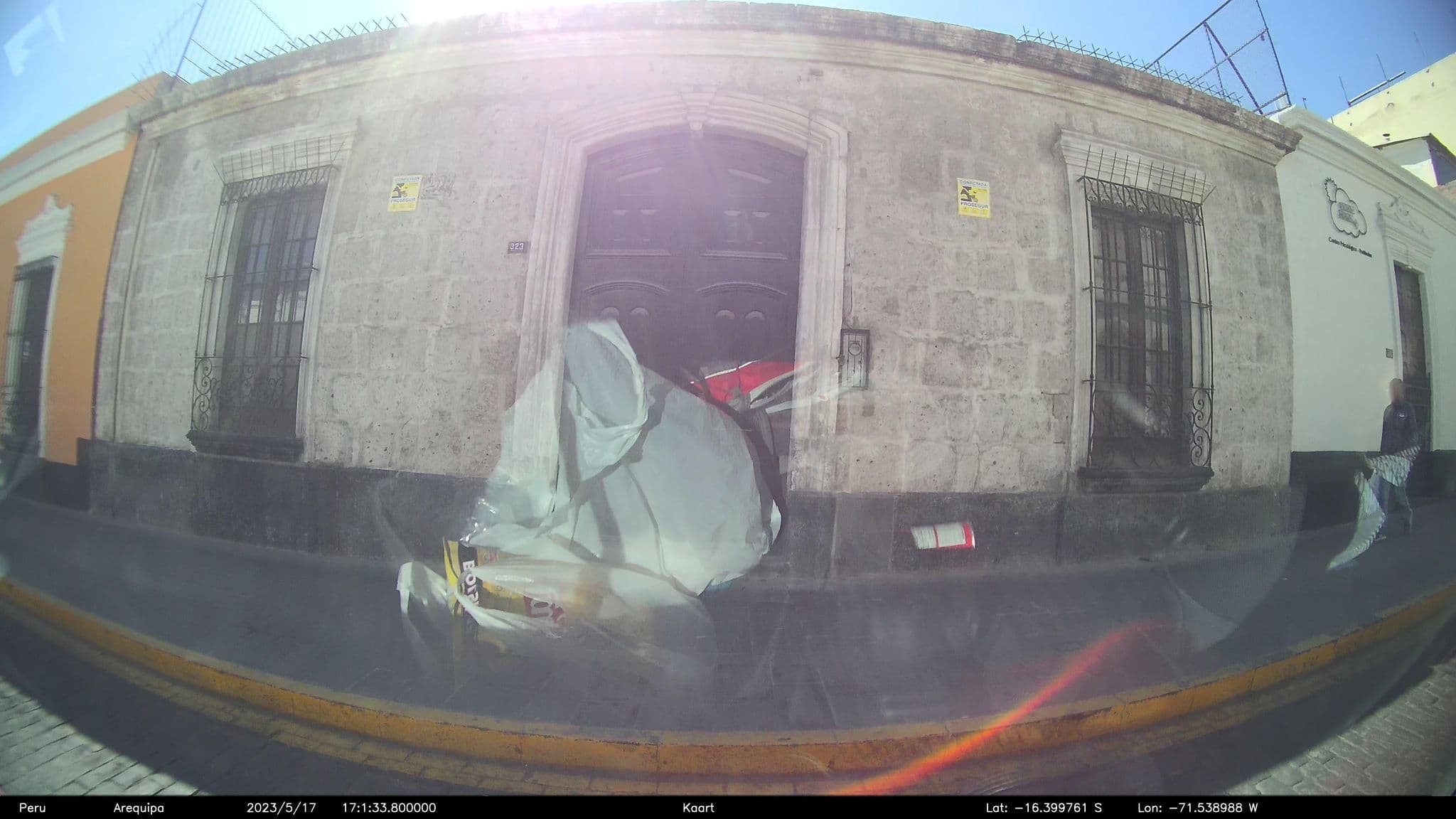 Street view near Edu's House, Arequipa — © kaart_2 (CC BY-SA · Mapillary)