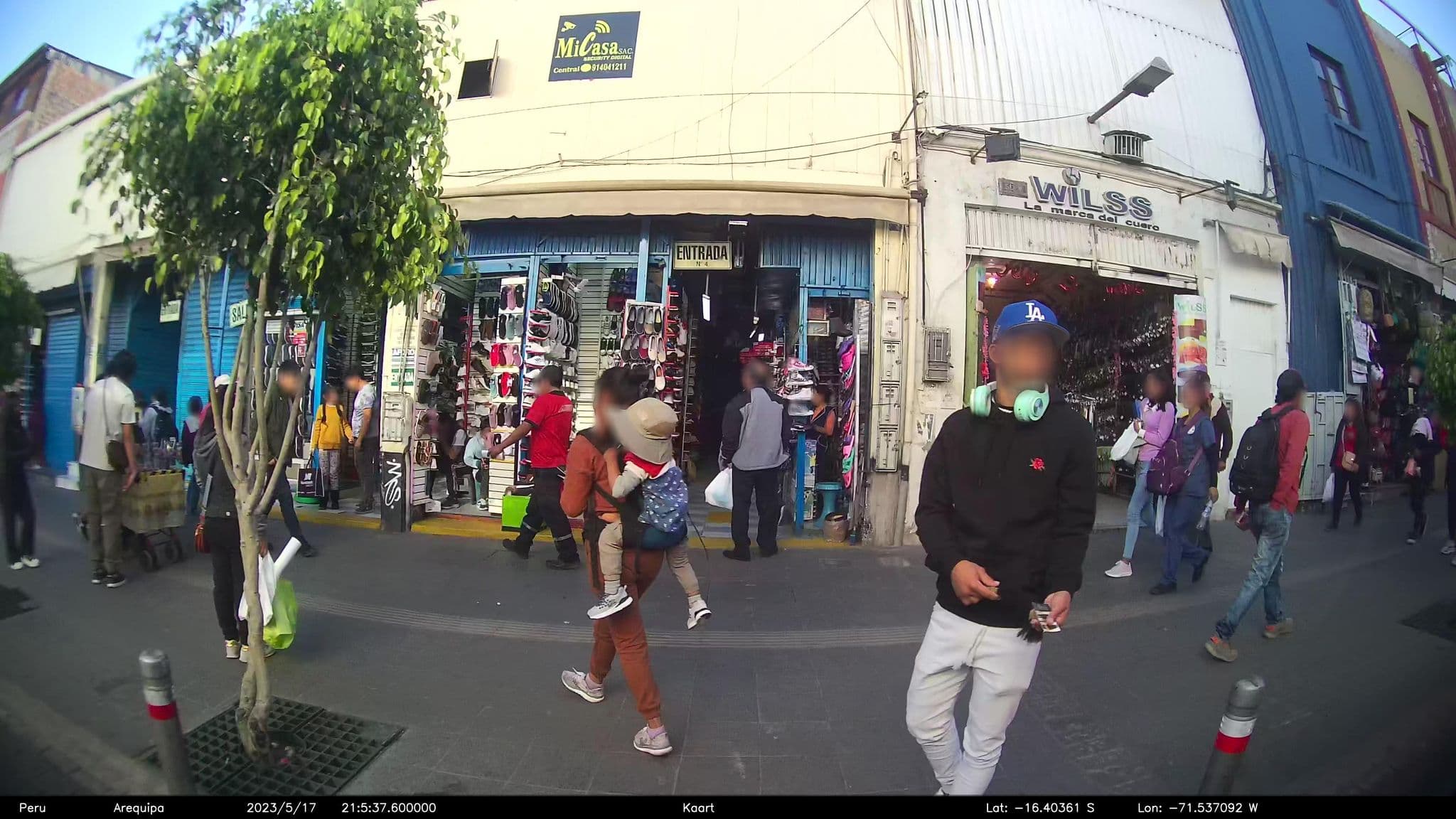 Street view near Hostal El Condor, Arequipa — © kaart_2 (CC BY-SA · Mapillary)