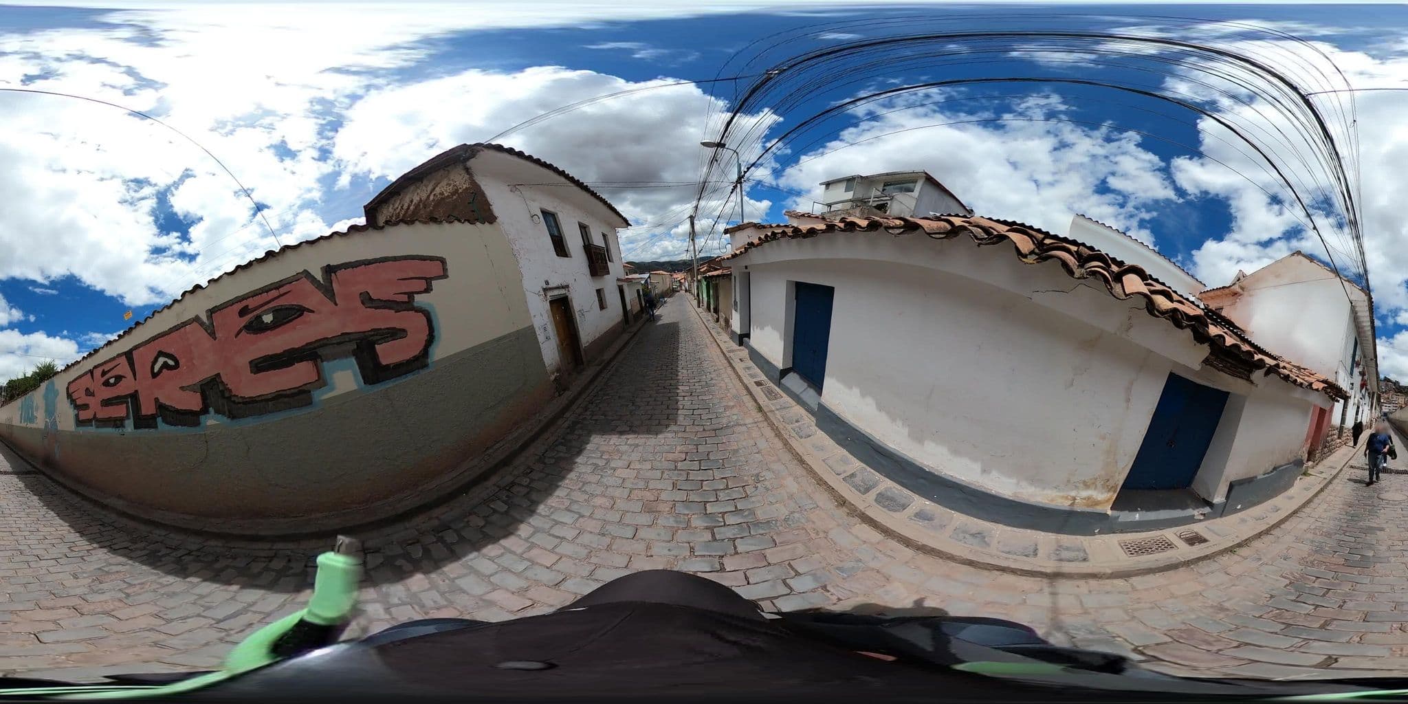 Street view near Hostal Yucay, Wanchaq — © jaderbavaresco (CC BY-SA · Mapillary)