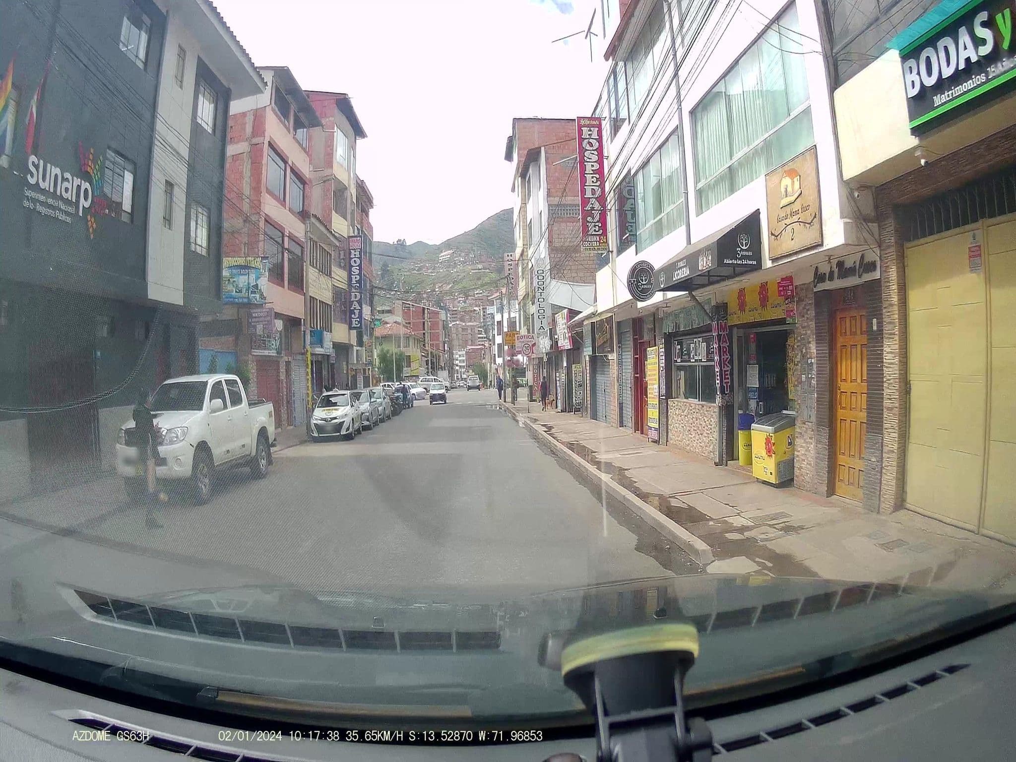 Street view near Casa de Mama Cuzco 2, Cusco — © jaderbavaresco (CC BY-SA · Mapillary)