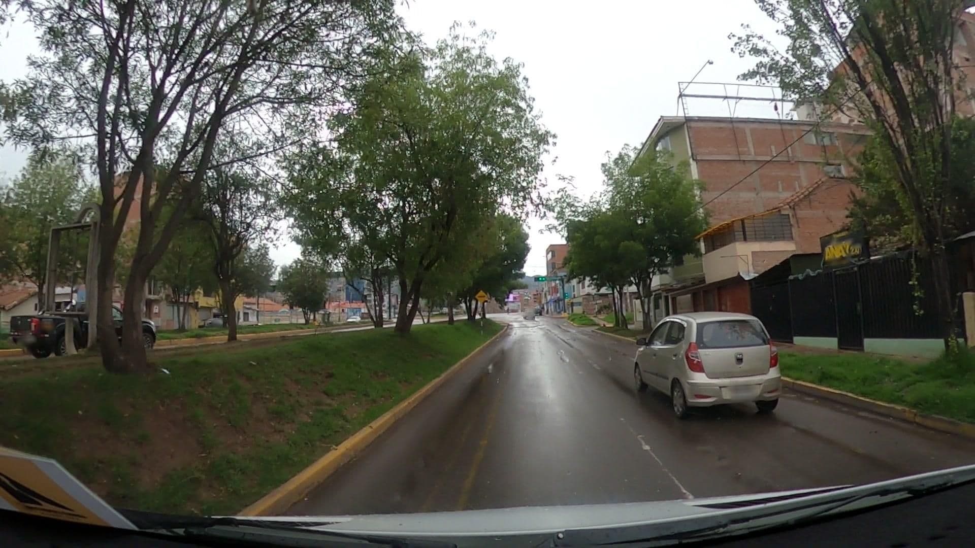 Street view near Manco Capac Inn, Cusco — © jaderbavaresco (CC BY-SA · Mapillary)