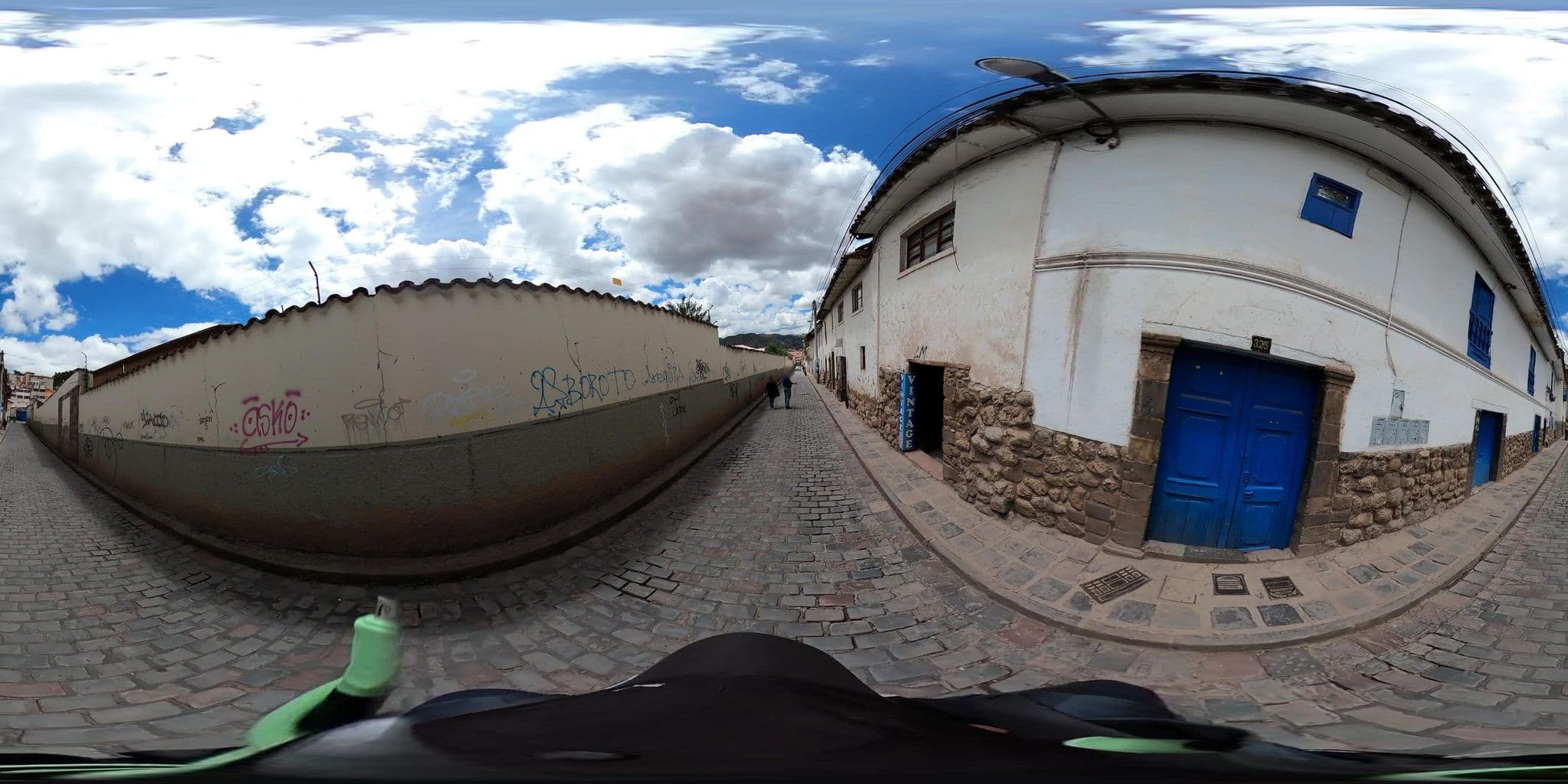 Street view near Goyo House, Wanchaq — © jaderbavaresco (CC BY-SA · Mapillary)