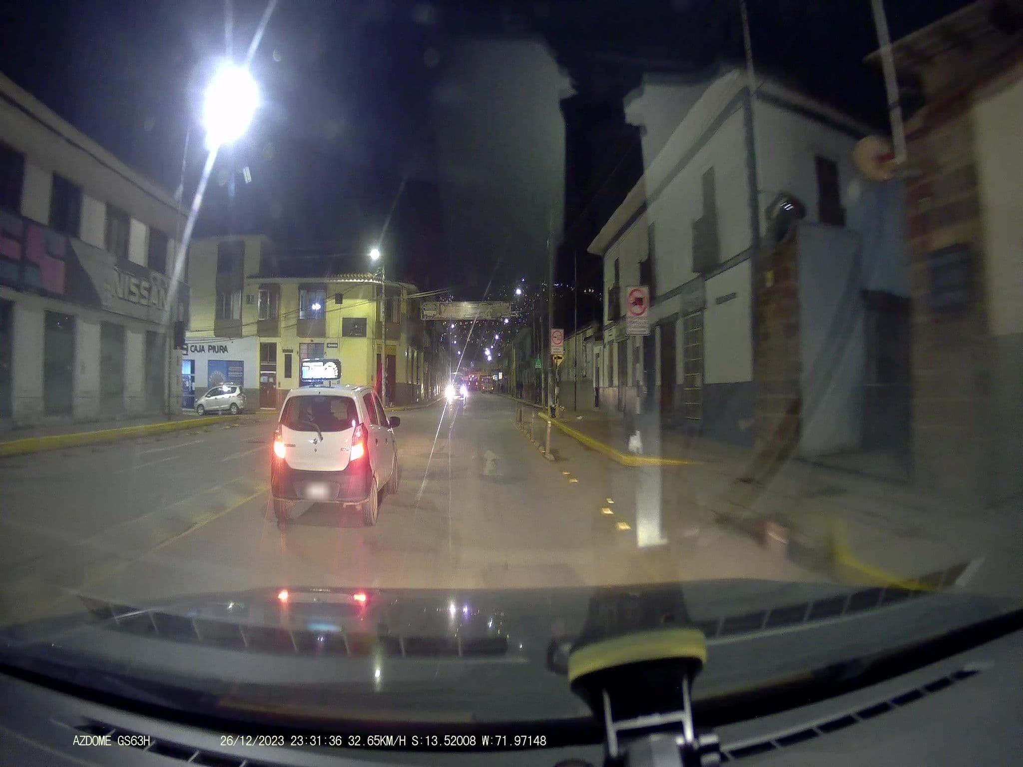 Street view near Hostal Miracle Inn, Wanchaq — © jaderbavaresco (CC BY-SA · Mapillary)