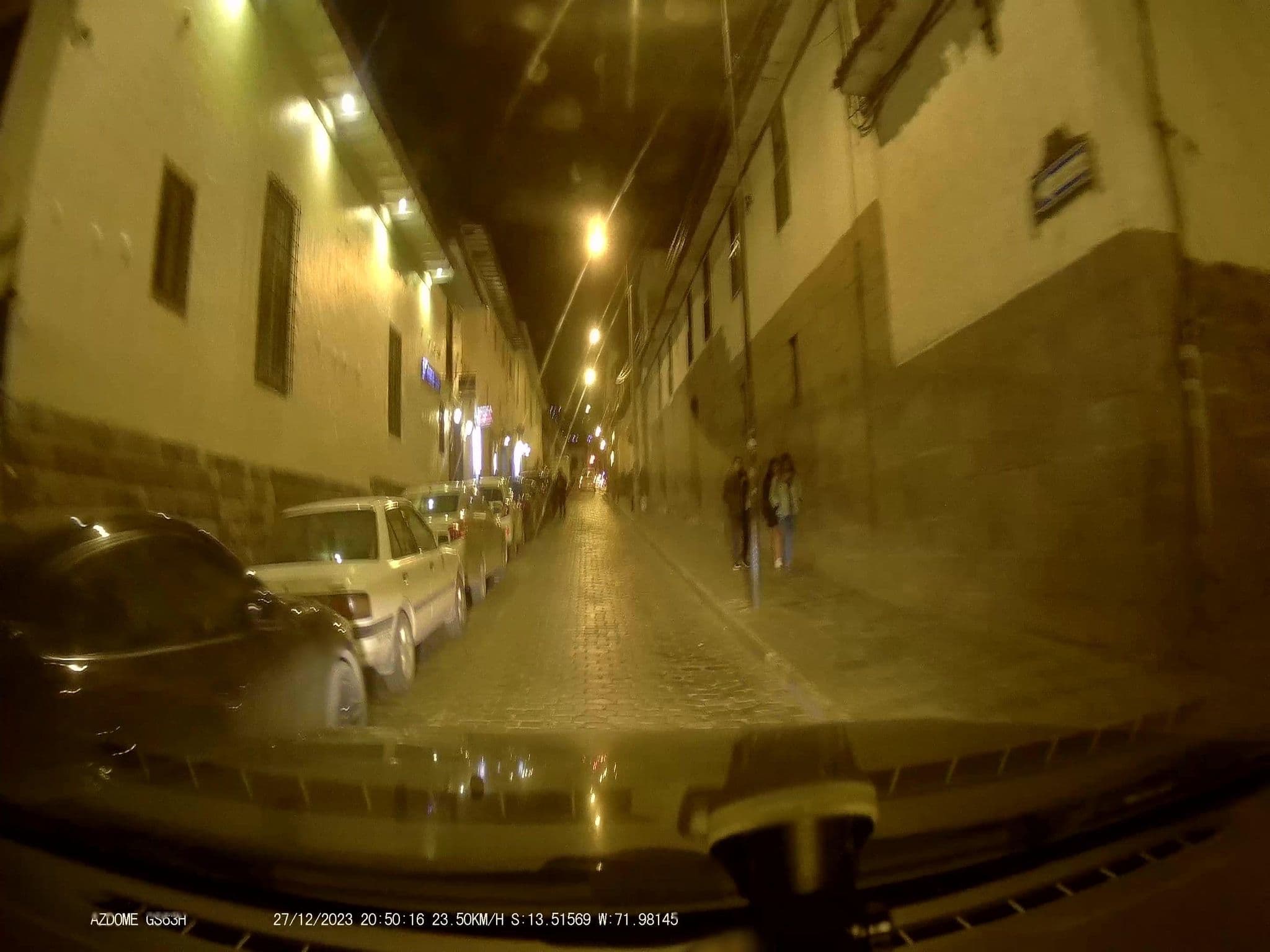 Street view near Hostal Tunqui Cusco, Santiago — © jaderbavaresco (CC BY-SA · Mapillary)