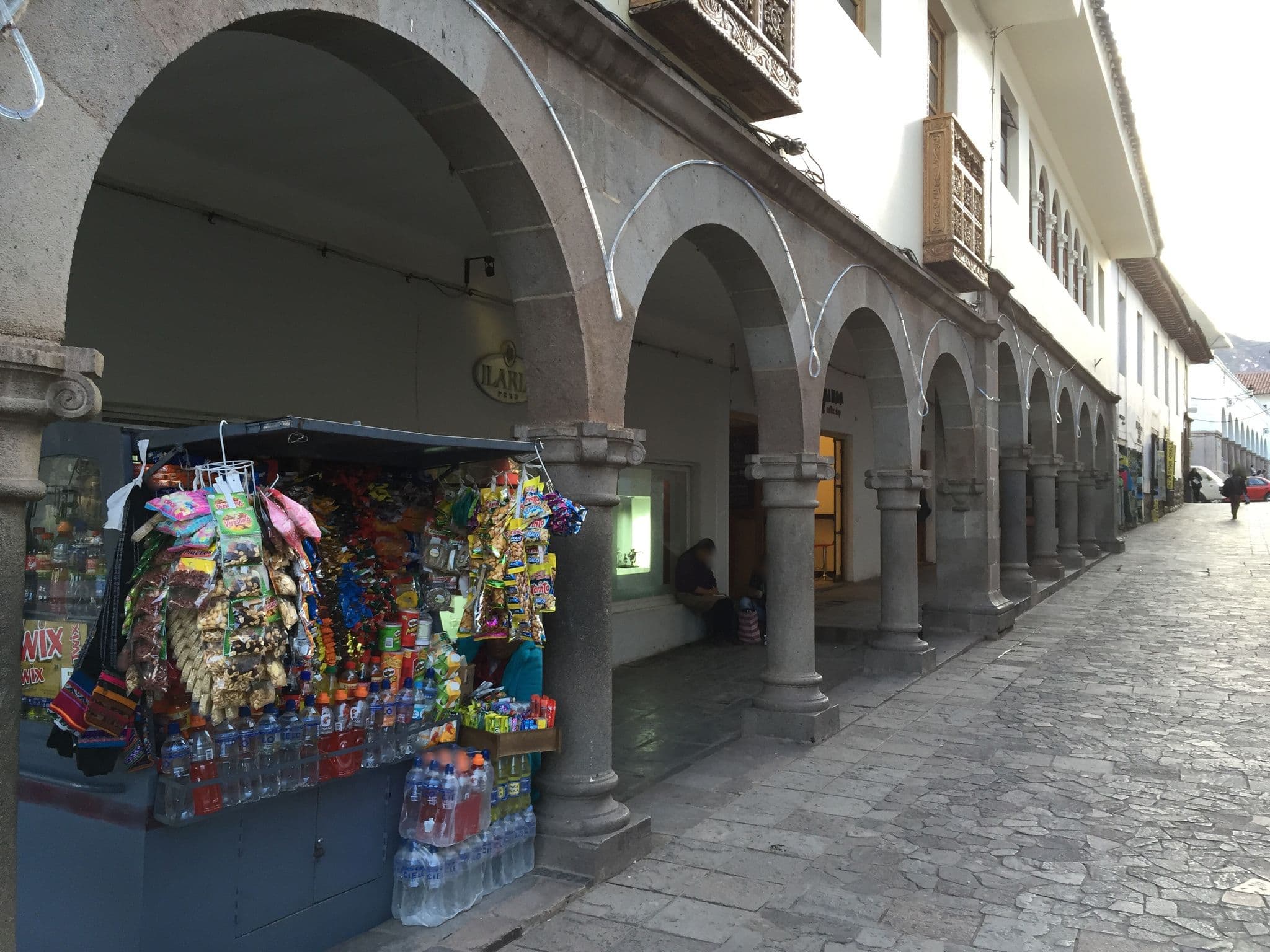 Street view near Hostal El Peregrino, Santiago — © raul (CC BY-SA · Mapillary)