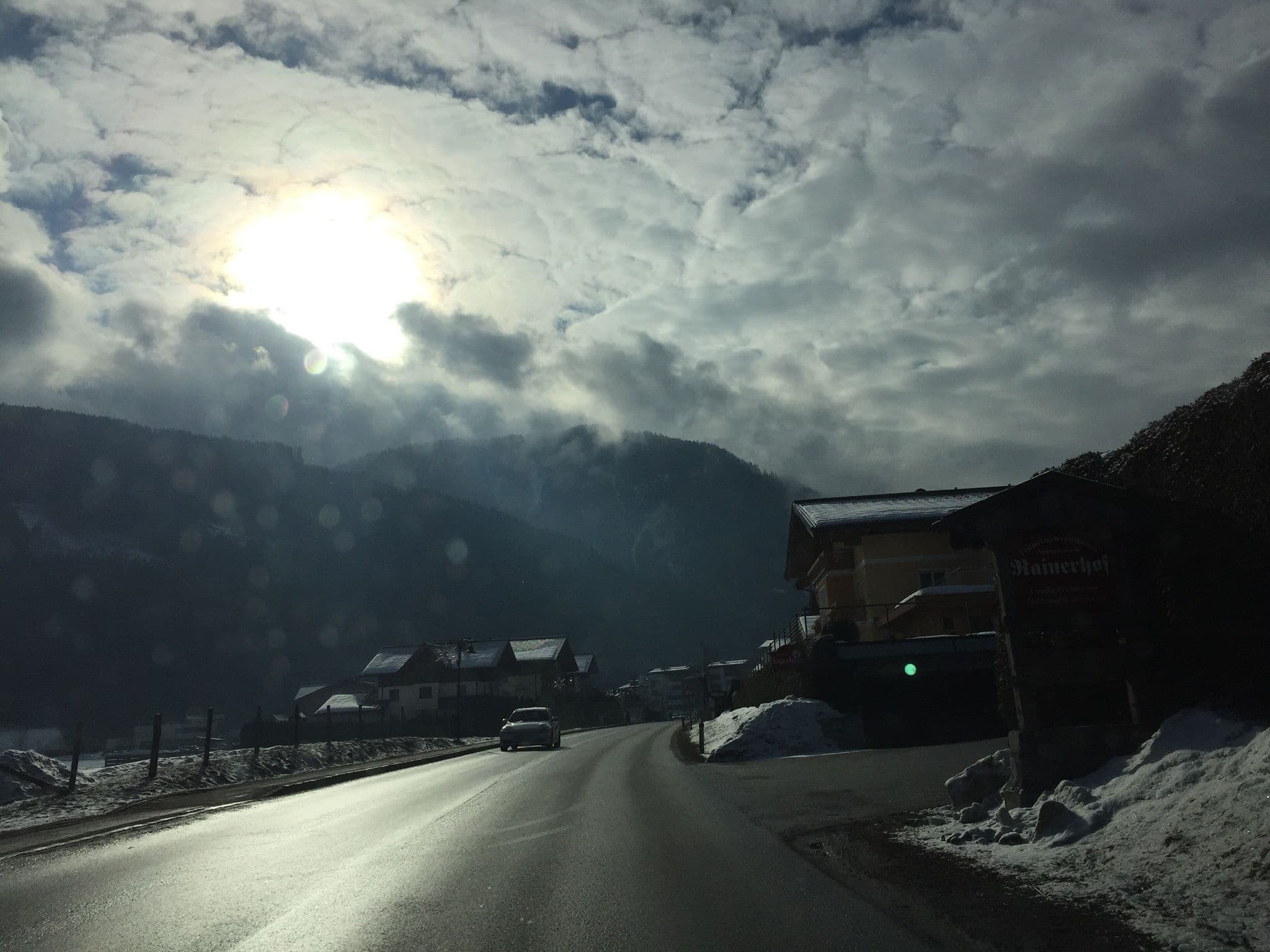 Street view near Rainerhof, Altenmarkt im Pongau — © it_s_so_funny (CC BY-SA · Mapillary)