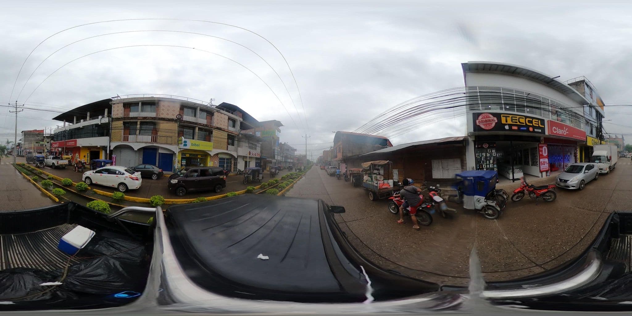 Street view near Royal Inn Puerto, Puerto Maldonado — © jaderbavaresco (CC BY-SA · Mapillary)